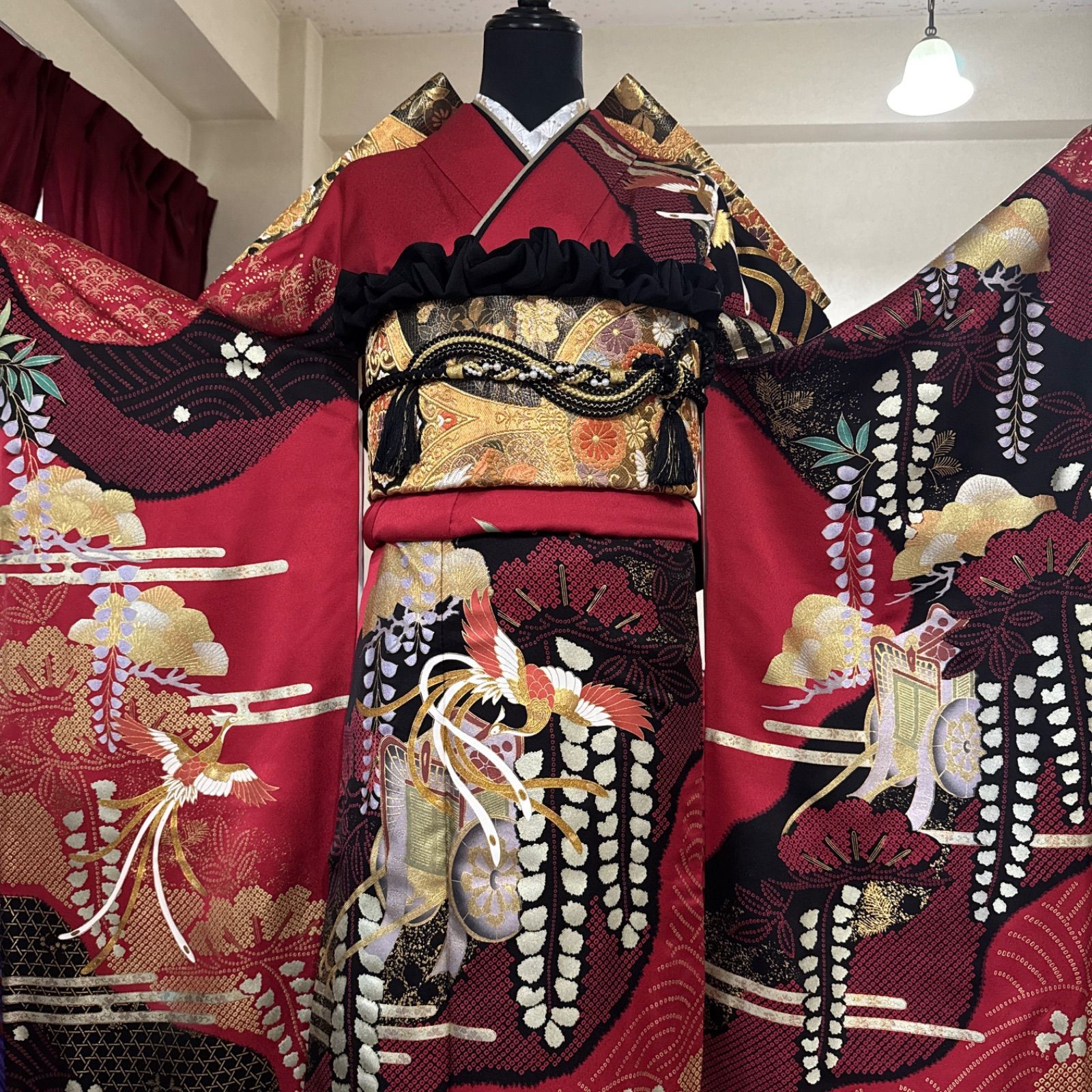 豪華振袖セット(6点)・袋帯・半衿・重ね衿・帯揚げ・帯締め・古典柄