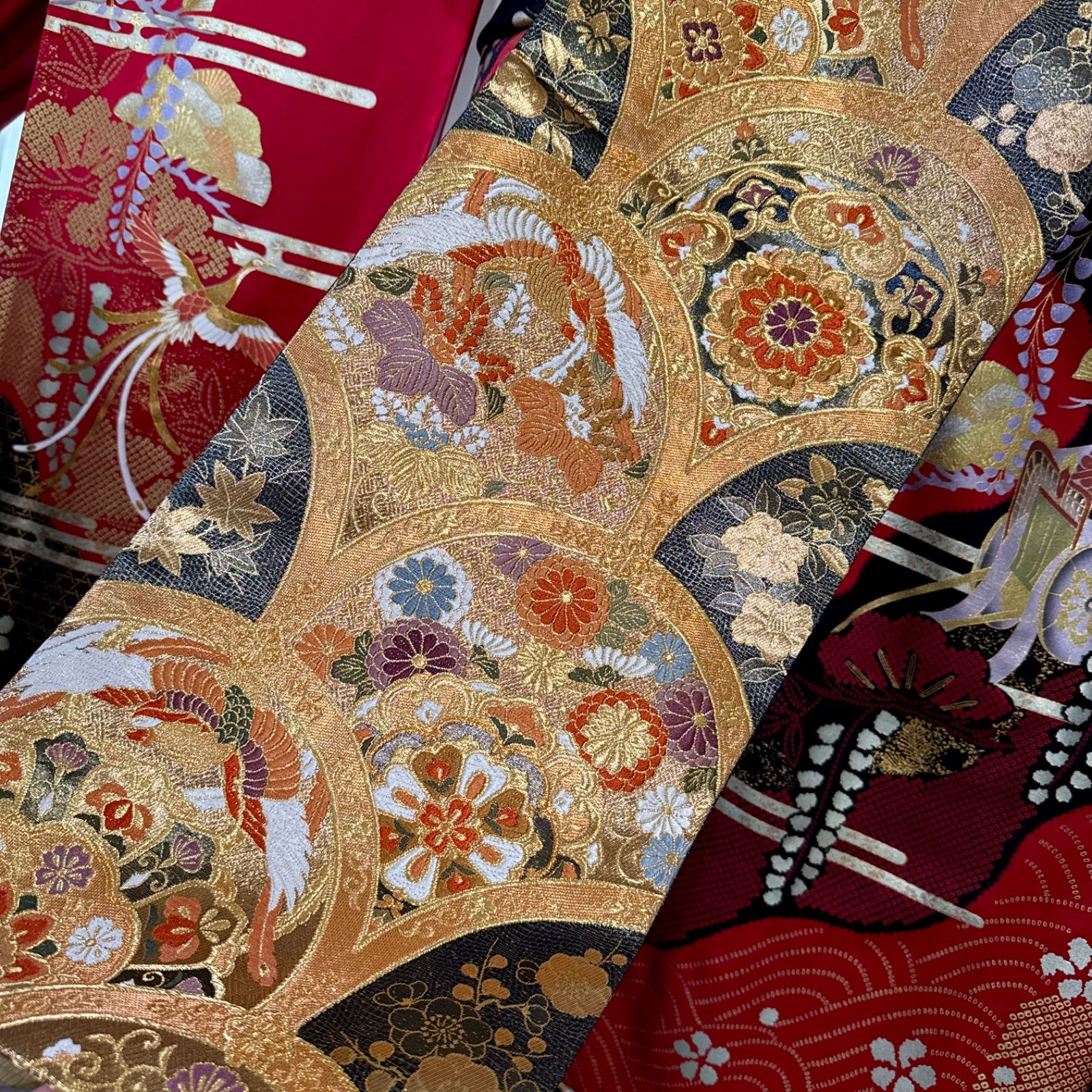 豪華振袖セット(6点)・袋帯・半衿・重ね衿・帯揚げ・帯締め・古典柄