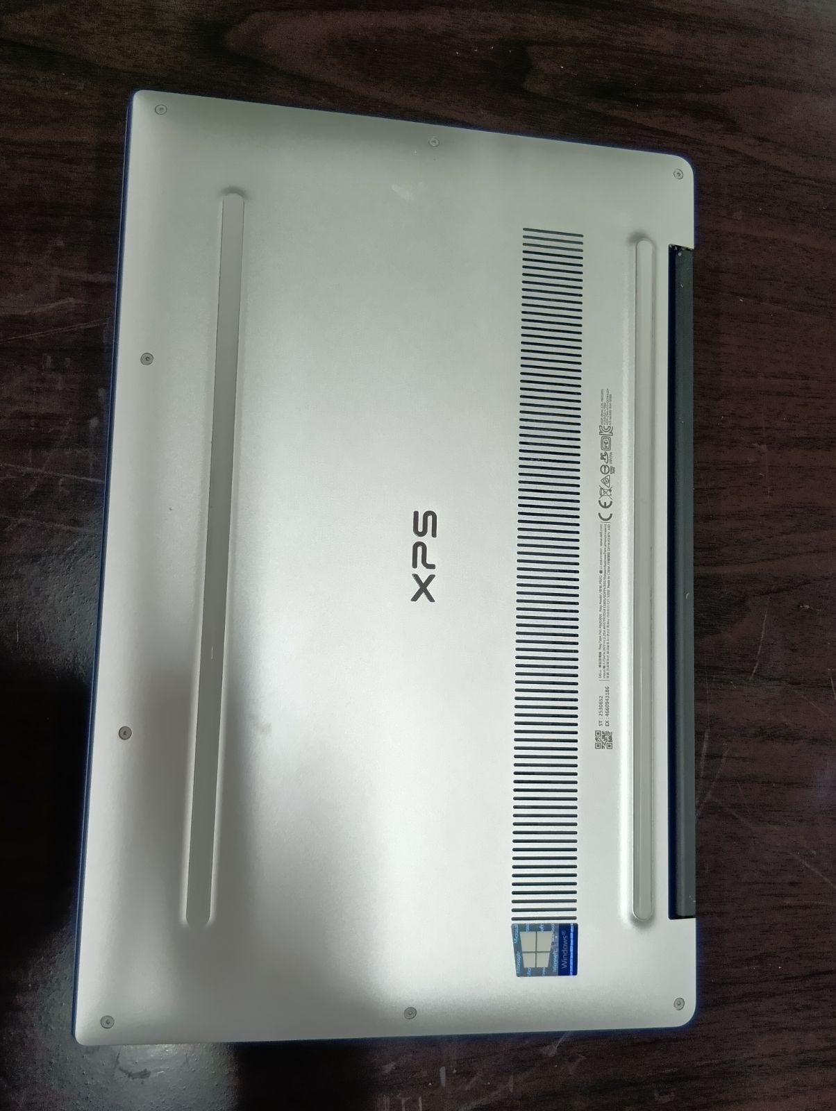 ☆ジャンク品となります☆返品交換不可☆ Dell XPS 13 / メモリ8GB