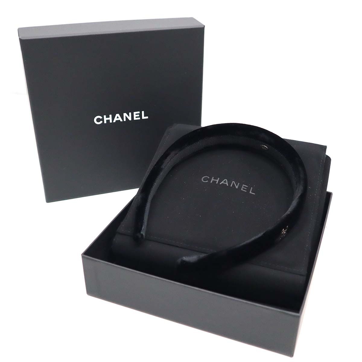 CHANEL シャネル カチューシャ ベロア AA8558 ココマーク 22B ブラック