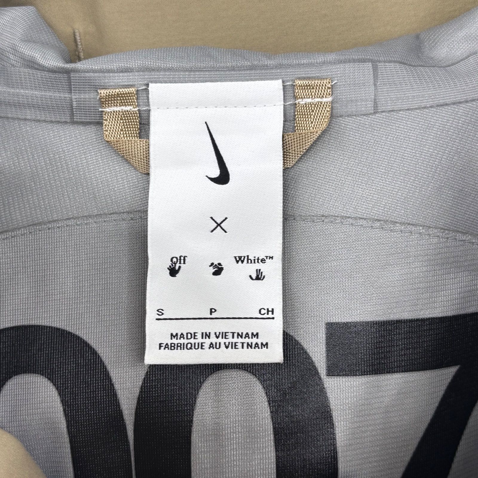 NIKE OFF-WHITE ナイキ オフホワイト gore-tex NRG CL Hoodie Jacket