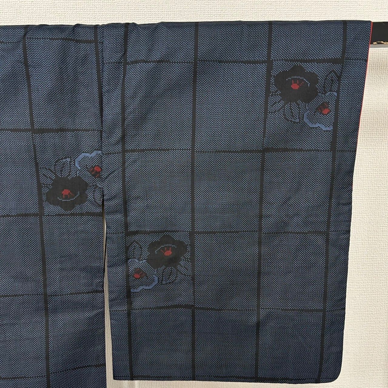 本場大島紬 正絹 泥藍染め 格子に花 袷 着物 MK-2459 - メルカリ