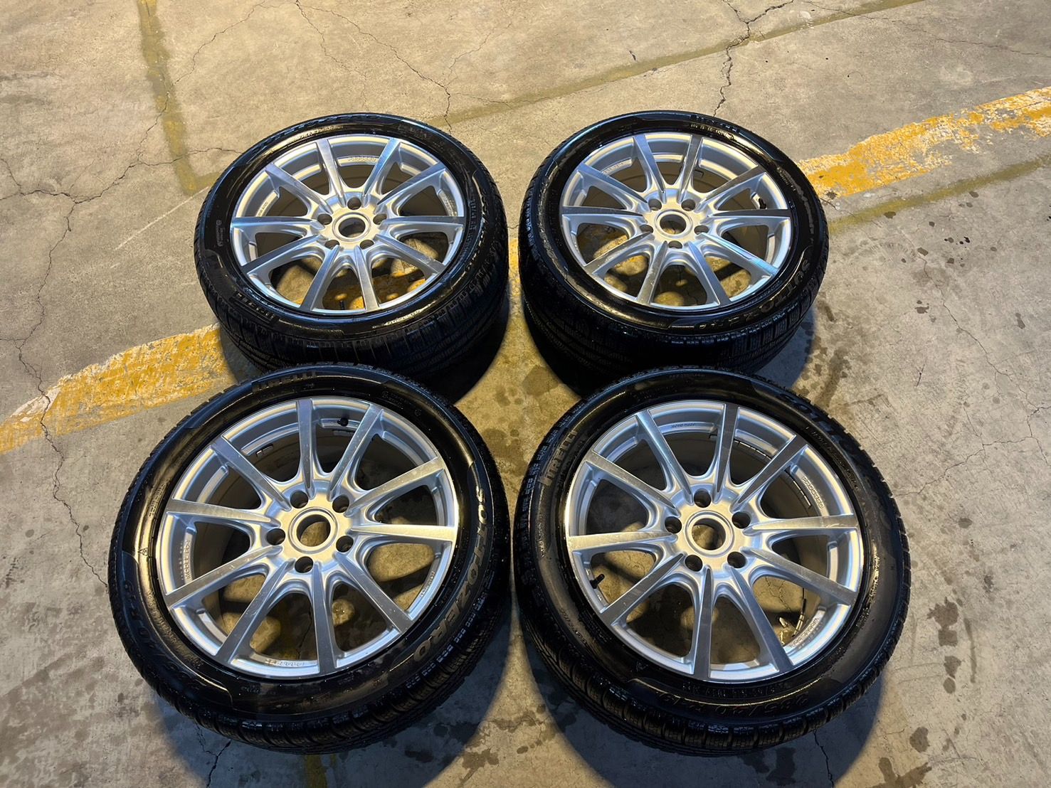 タイヤ ホイール4本セット ポルシェ パナメーラ