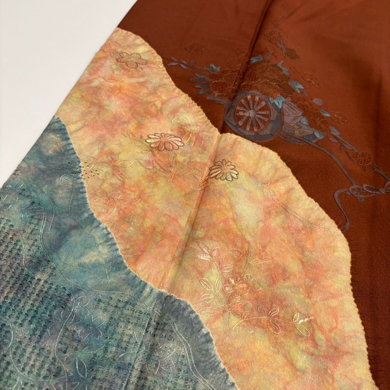 E*a様 無地付下げ 裄67 圧巻の刺繍 汕頭に蘇州 紋なし 正絹AK-8718 E*a様 無地付下げ 裄67 圧巻の刺繍 汕頭に蘇州 紋