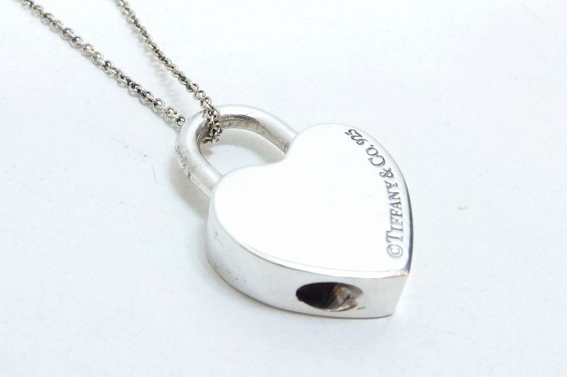 TIFFANY&Co. ハートロックカデナ ペンダントトップ SV925 美品】約46cmティファニー カデナロックハートネックレスSV925 - メルカリ