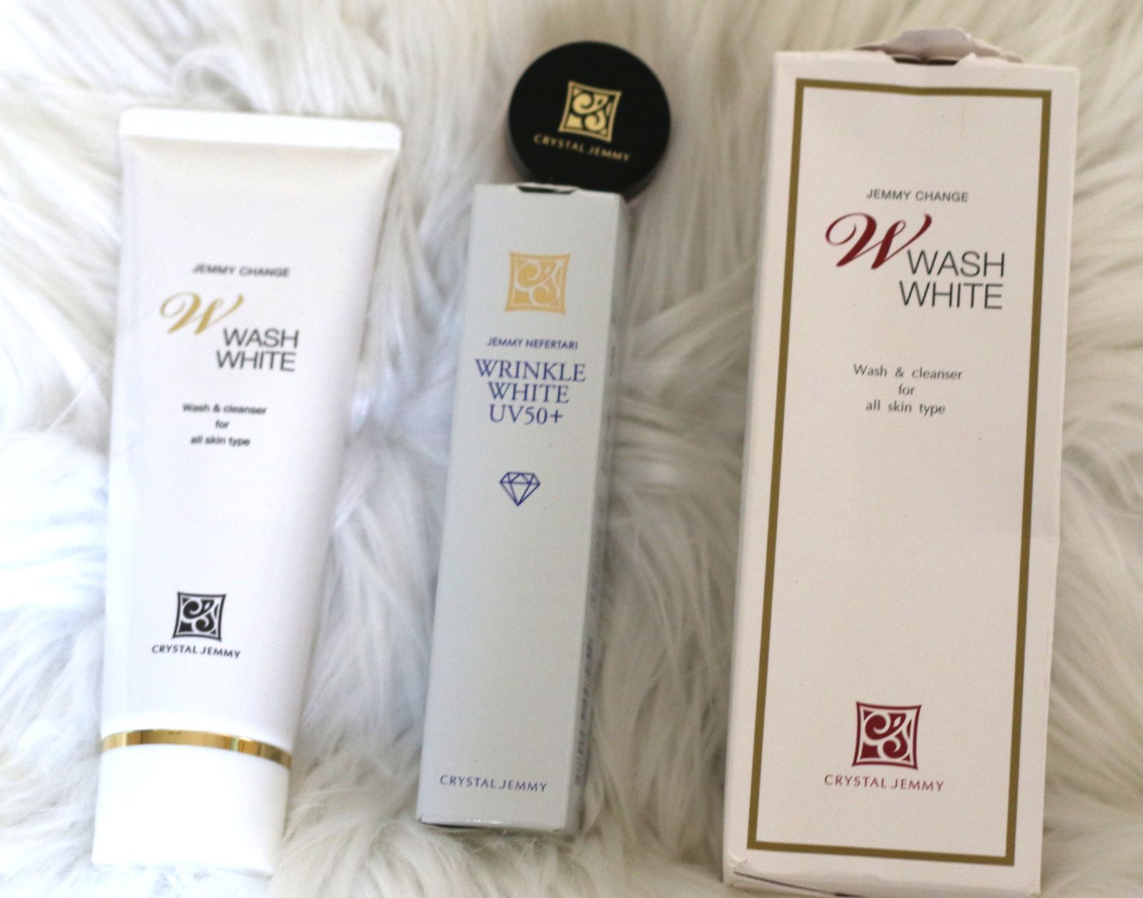 ジェミーネフェルタリリンクルホワイトUV50+内容量30ml＜未使用＞×1箱