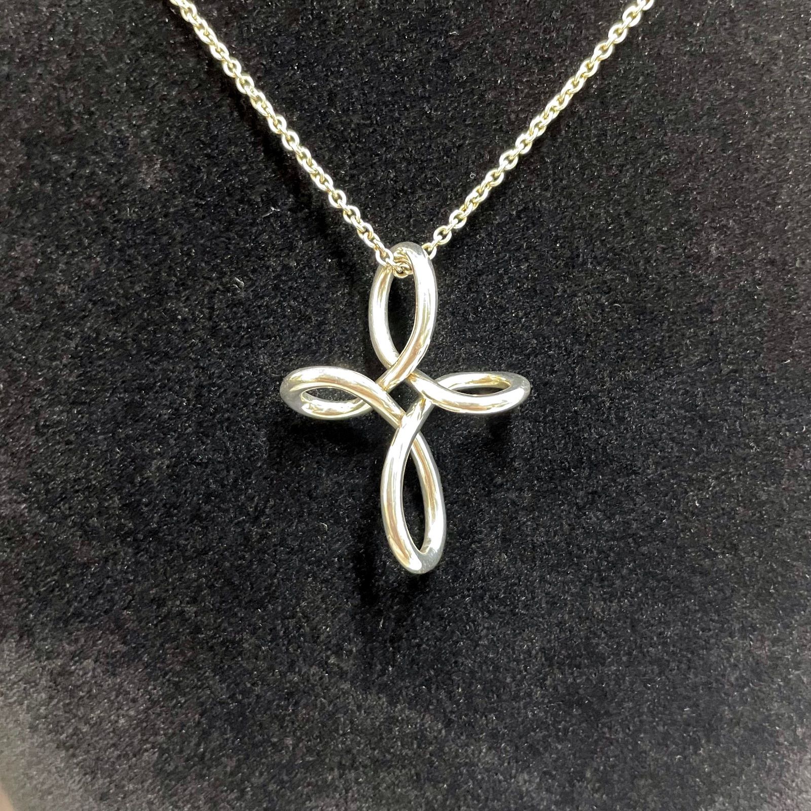 ABランク】 Tiffany ティファニー インフィニティクロス ペンダント