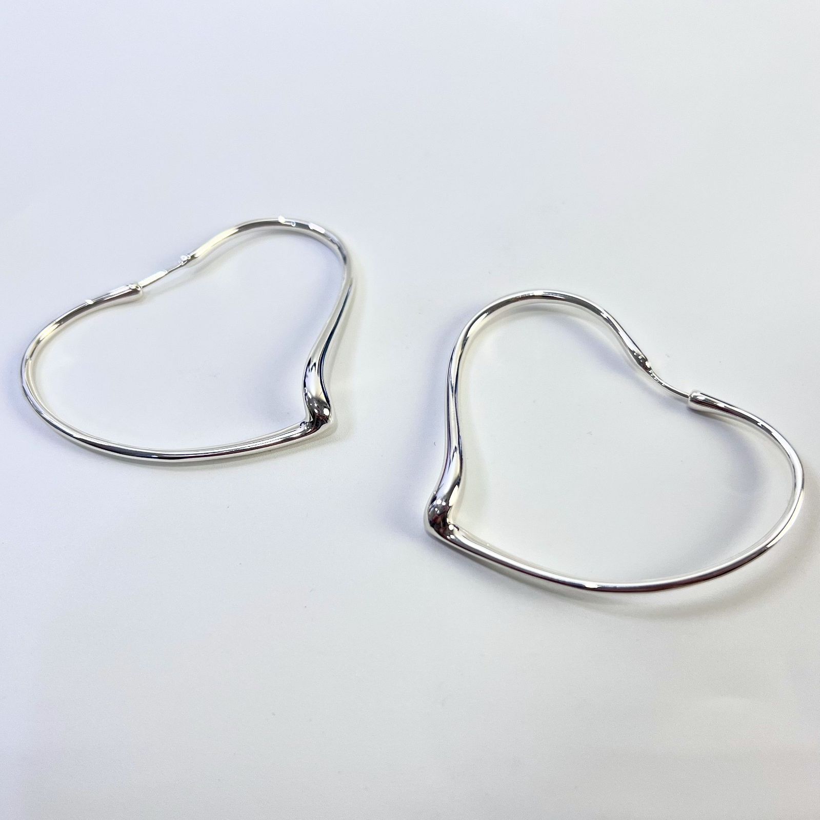 TIFFANY＆CO ティファニー エルサ・ペレッティ オープン ハート フープ