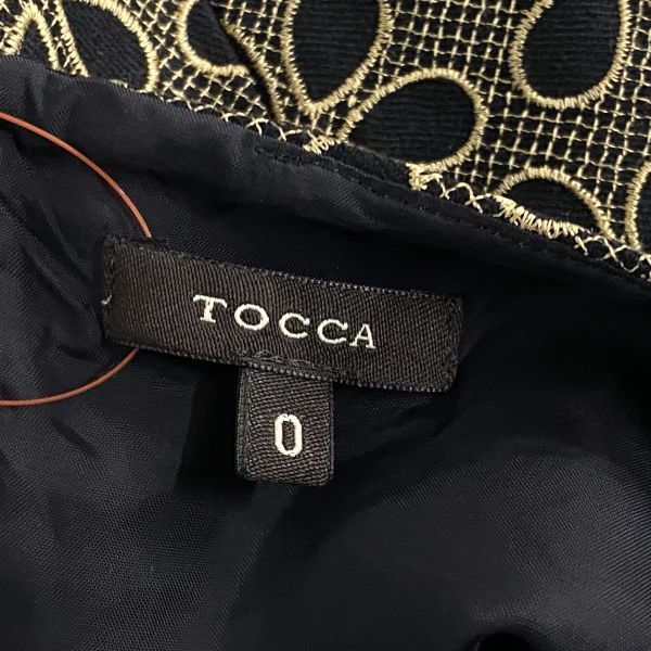 ◇ トッカ TOCCA 花柄刺繍ワンピース 膝丈 七分袖 Aライン フレア