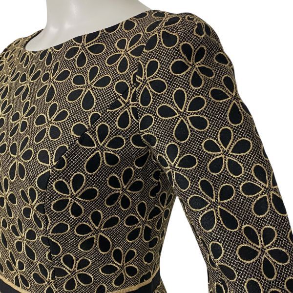 ◇ トッカ TOCCA 花柄刺繍ワンピース 膝丈 七分袖 Aライン フレア