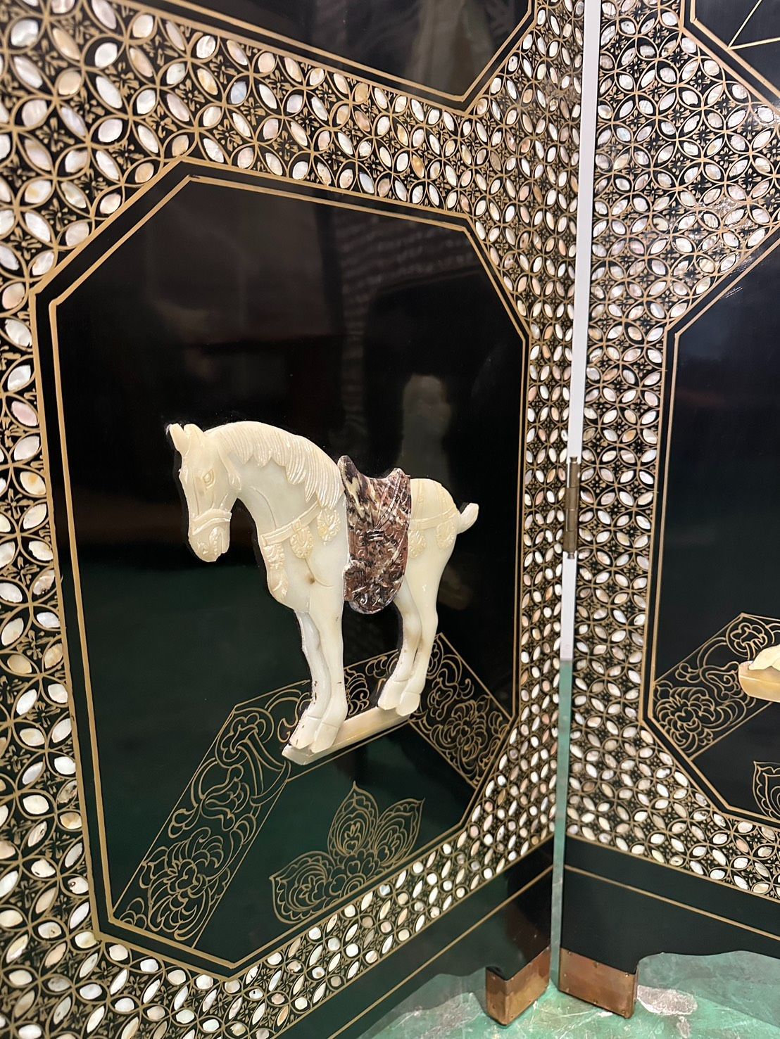 中国 屏風 玉石 螺鈿細工 漆塗り 衝立 屏風 6連パーテ ーション - メルカリ