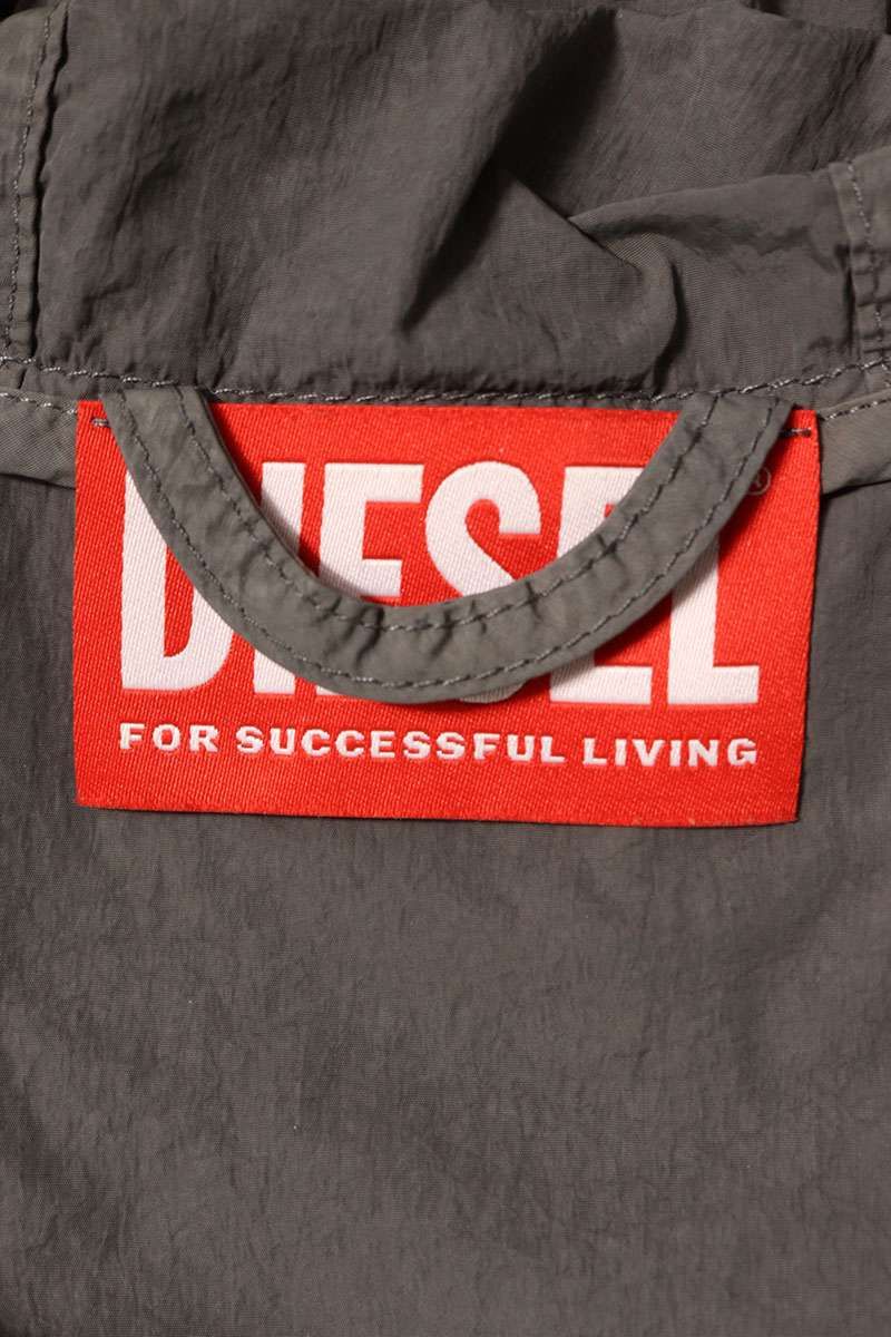 ディーゼル サイズ:36  G-RANT ジップアップナイロンフーデッドベスト 中古 BS99 ディーゼル G-RANT ジップアップナイロンフーデッドベスト レディース