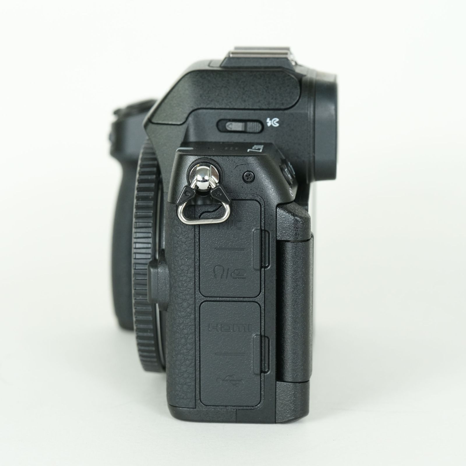 Nikon Z50II ボディ 美品 シャッター1054回 Nikon Z50II ボディ 美品 シャッター1054回 Nikon Z50II ボディ 美品