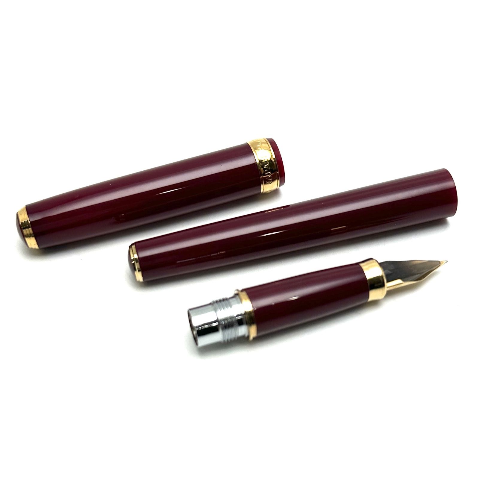 楠本質店/元住吉】プラチナ Platinum 万年筆 ペン先：K22 細 エンジ系