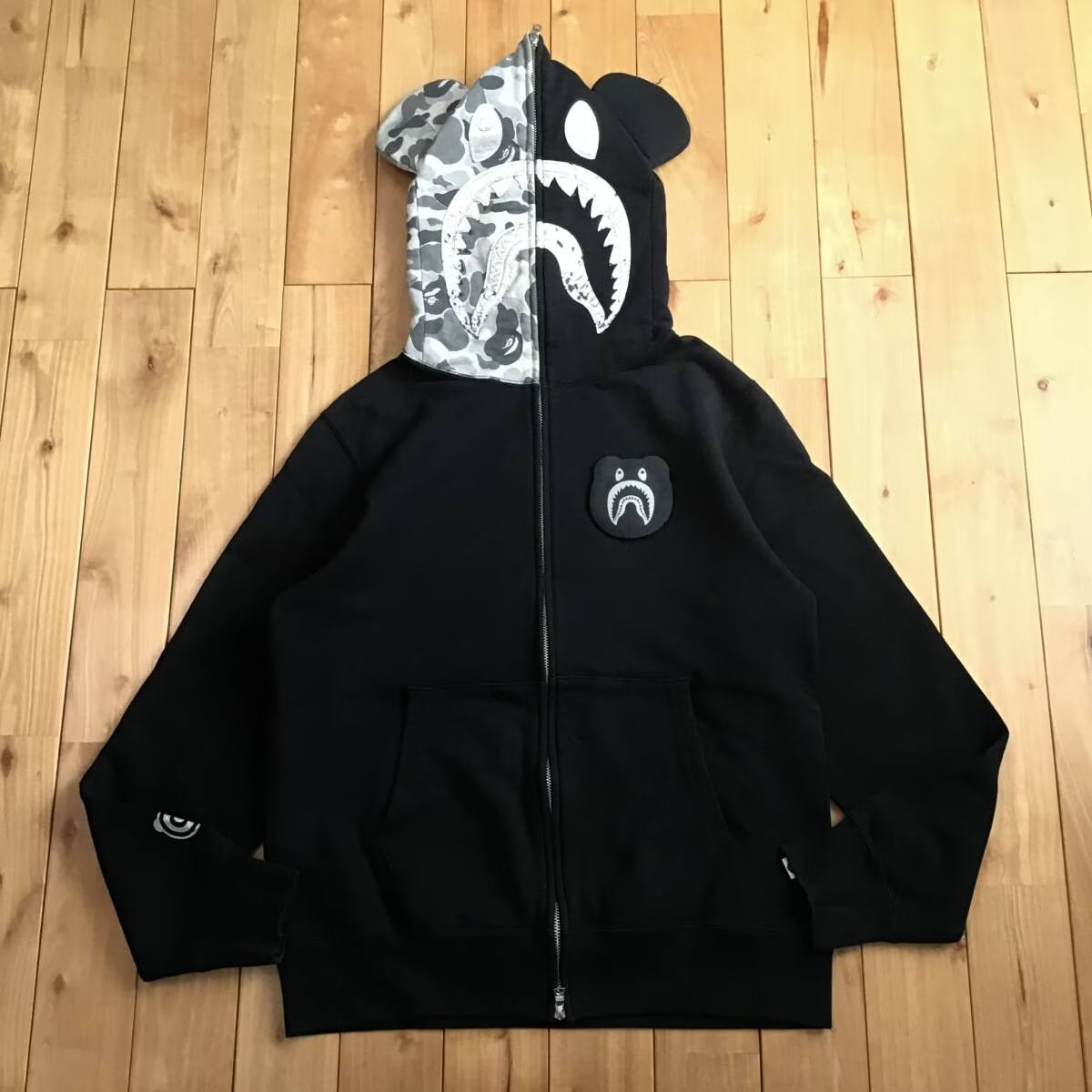 A Bathing Ape シャークパーカー ベアブリック BE@R シャーク パーカー Lサイズ shark full zip hoodie a bathing ape
