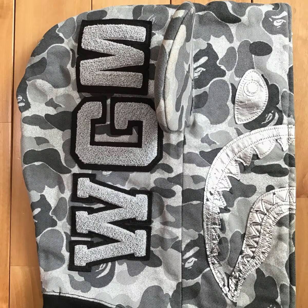 A Bathing Ape シャークパーカー ベアブリック BE@R シャーク パーカー Lサイズ shark full zip hoodie a bathing ape