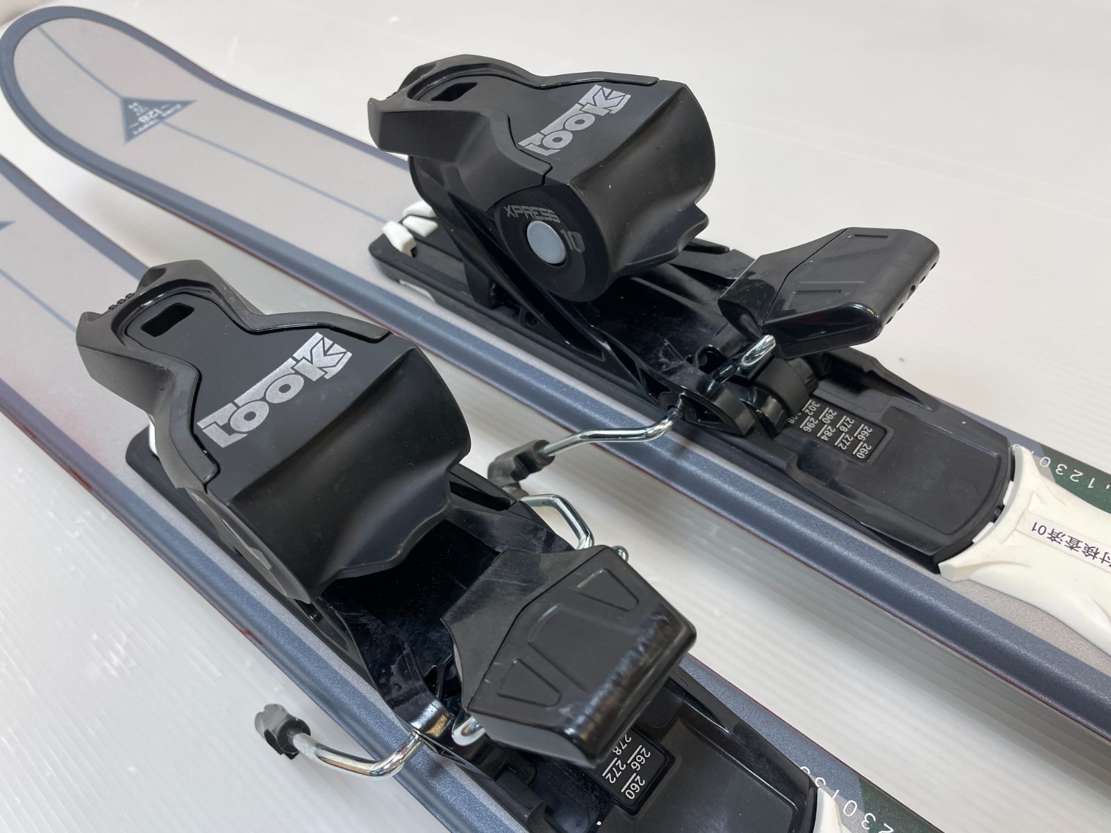 ◇メンテ済◇ スキー ZUMA TRIPPY 128 cm + LOOK XPRESS 10 ツイン