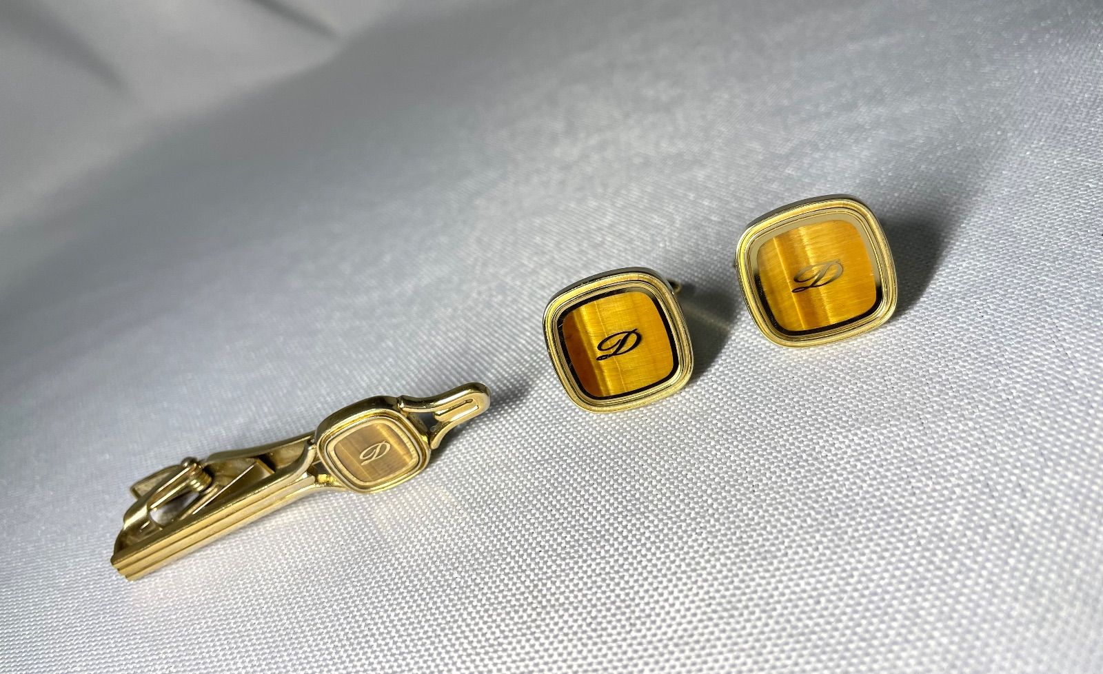 美品 希少 S.T.Dupont デュポン Dロゴ タイガーアイ装飾 カフス