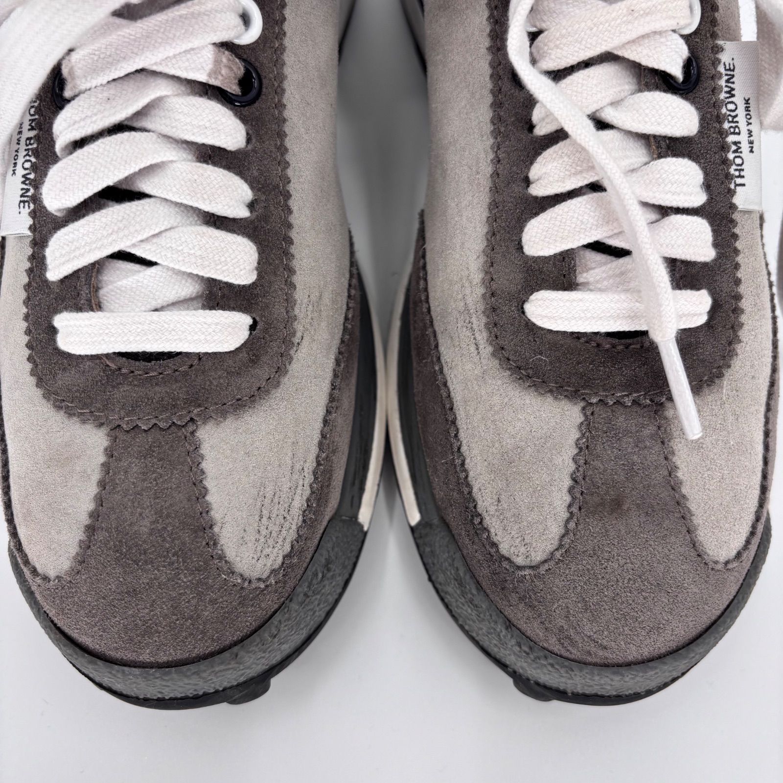 THOM BROWNE トムブラウン カーフスエードテックランニングスニーカー