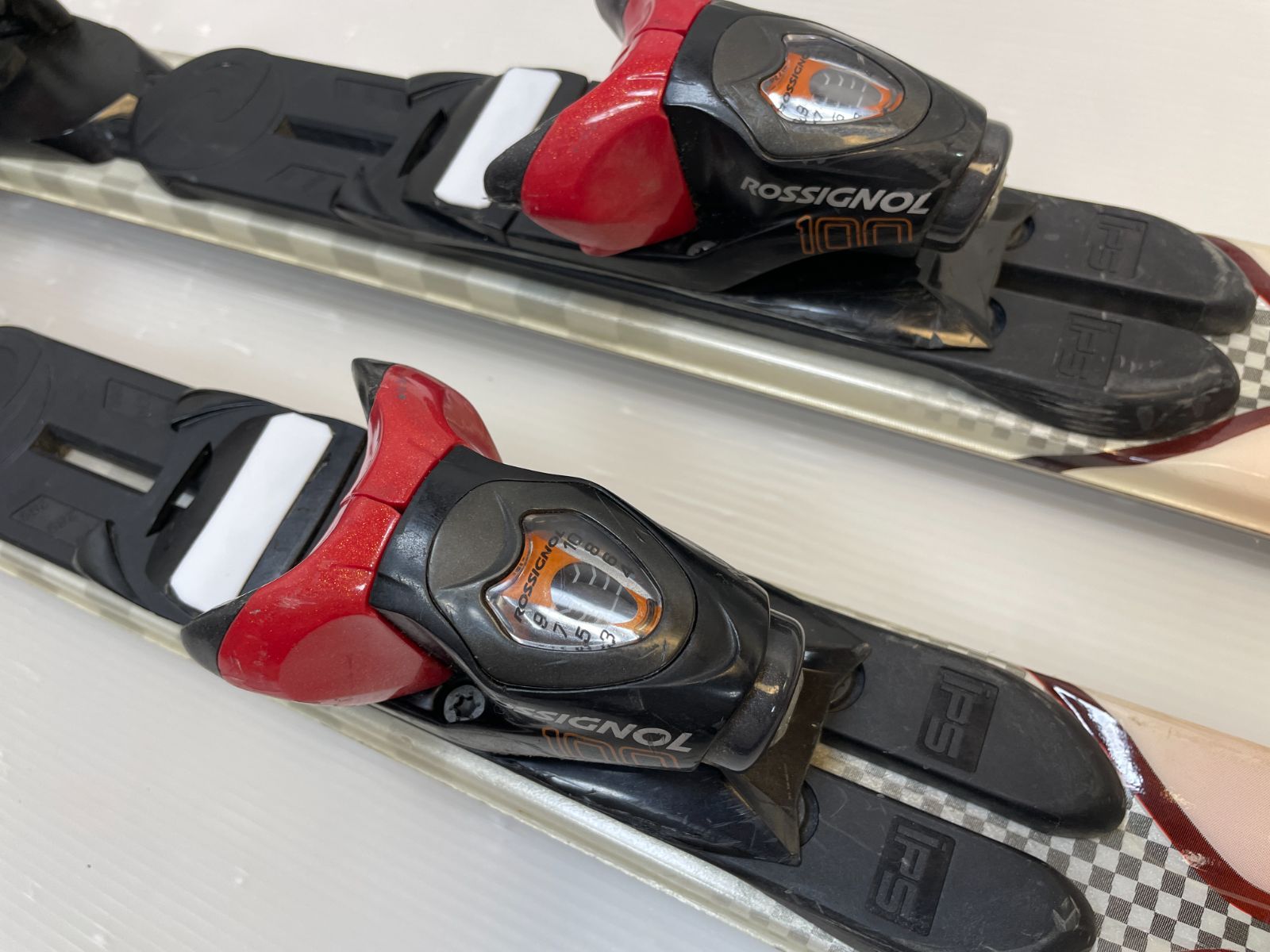 ロシニーョル スキービンディング 100 ACE AXIAL ◇メンテ済◇ スキー rossignol AXIUM 200 XPS 162 cm + axium 100 ski