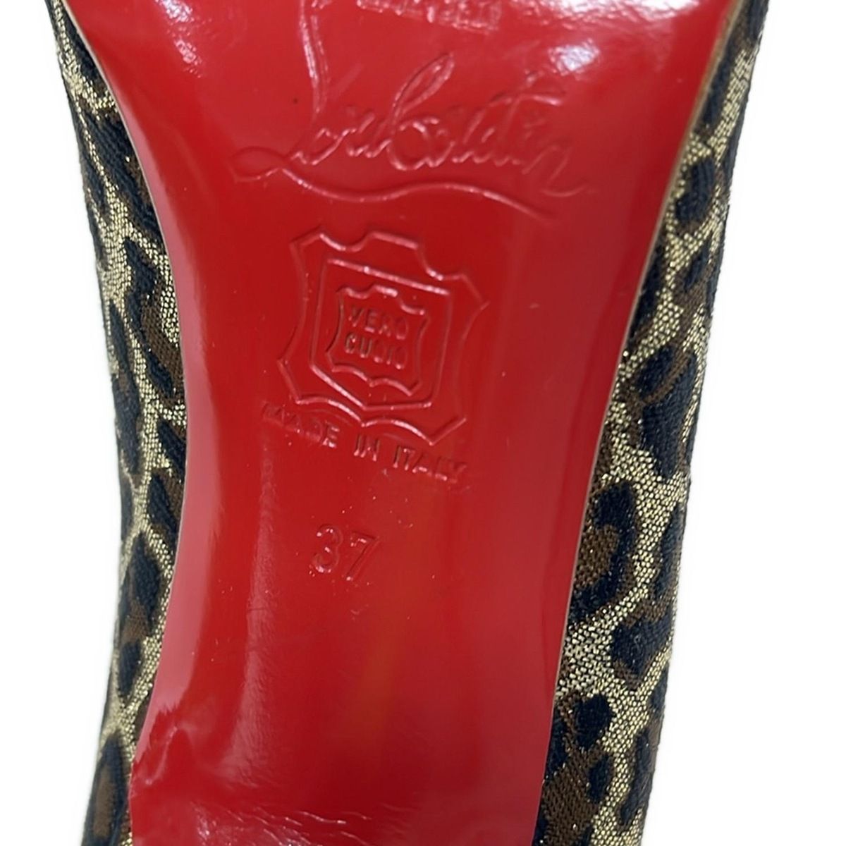CHRISTIAN LOUBOUTIN(クリスチャンルブタン) パンプス 37 レディース