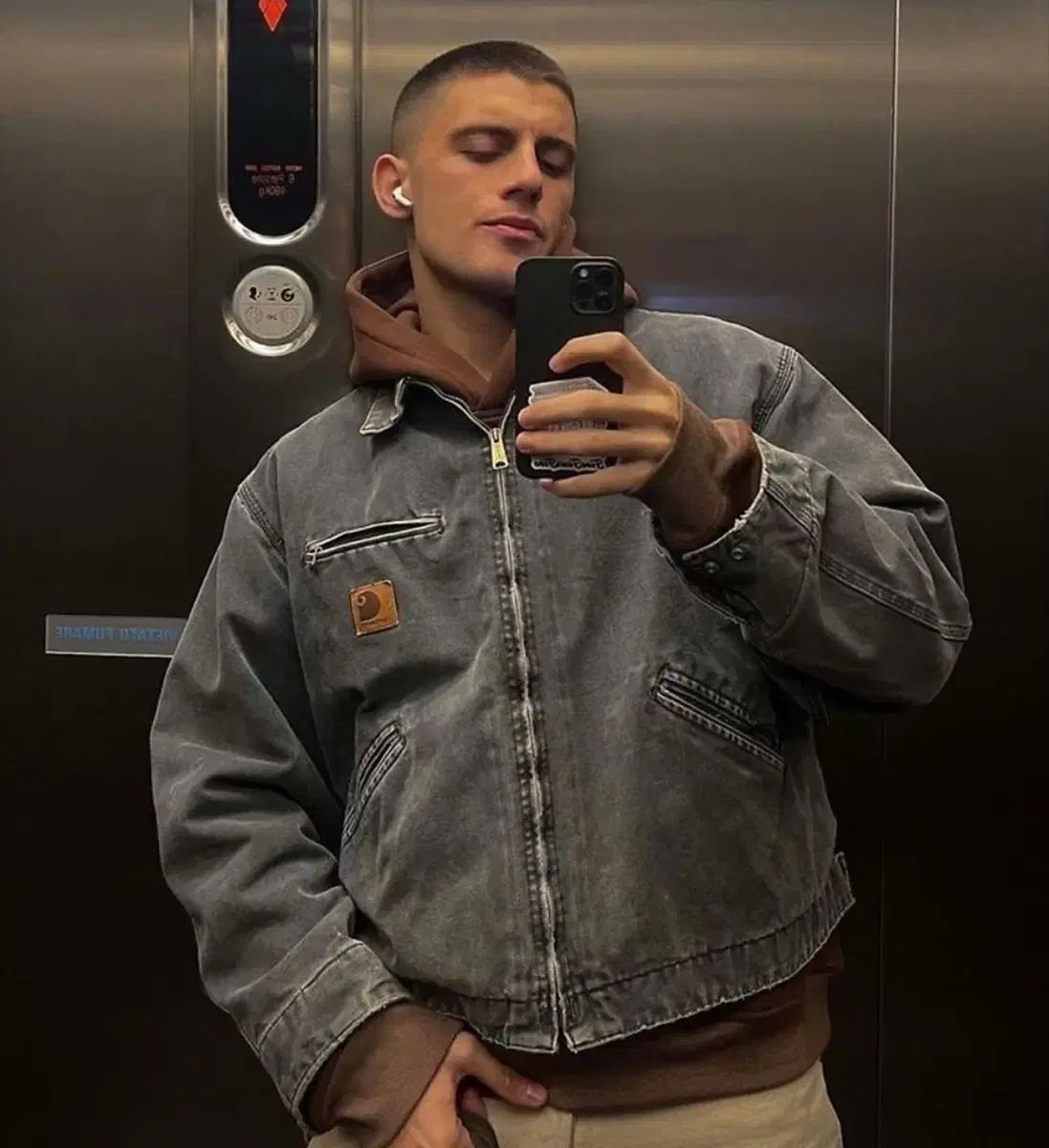 刺繍 x Carhartt カーハート デトロイト j97 gvl Lサイズ - メルカリ