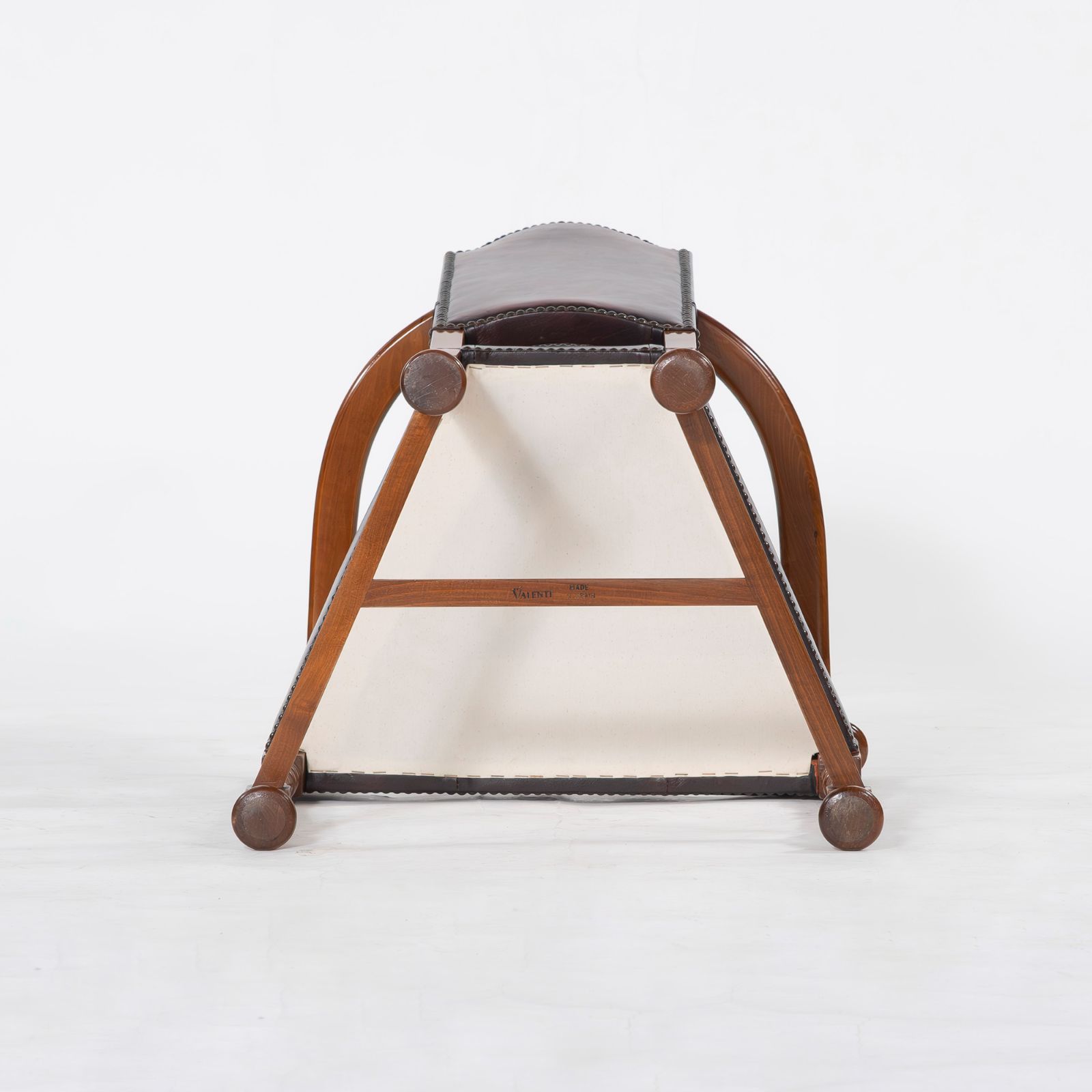 ダイニングチェア バロッサバレンティ VARO,S.A. VALENTI トルネアード