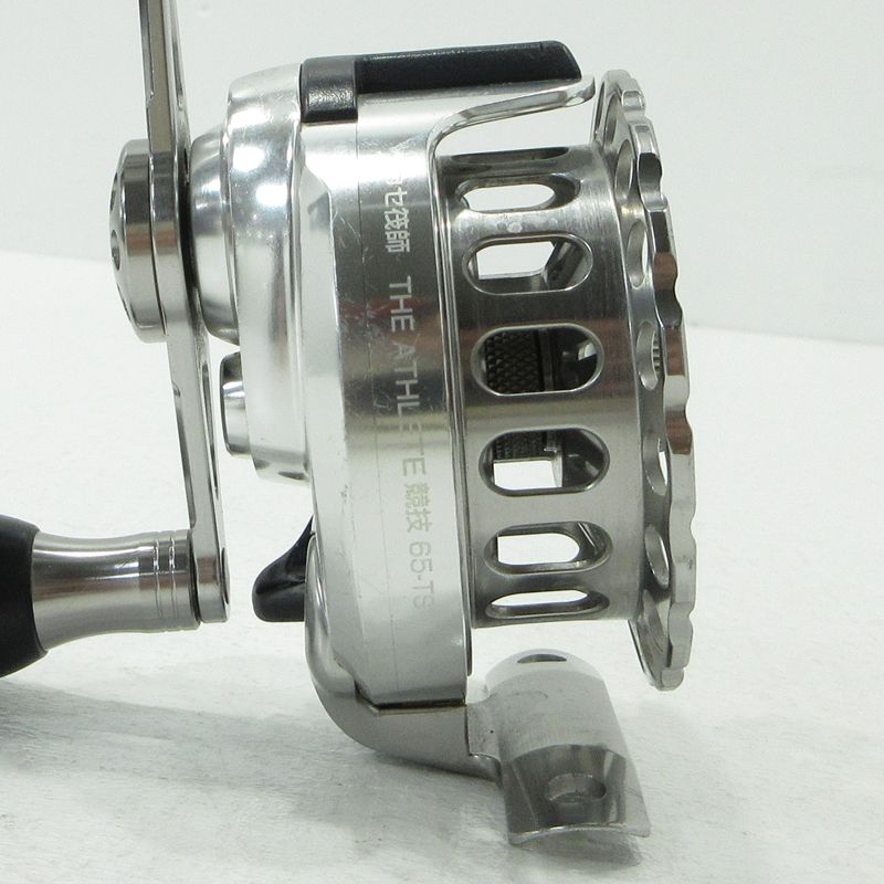 【美品】黒鯛工房／カセ筏師 アスリート競技／Athlete 65W-TS／右 黒鯛工房 ✨名機 カセ筏師 THE ATHLETE 競技 アスリート 65-BG