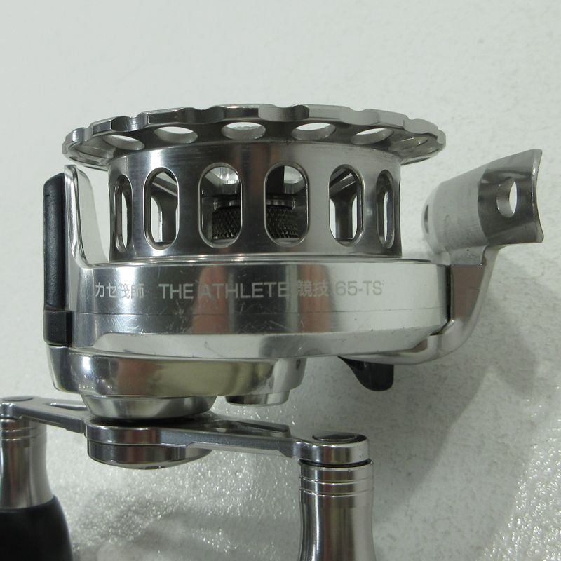 【美品】黒鯛工房／カセ筏師 アスリート競技／Athlete 65W-TS／右 三重本店】 中古 | 黒鯛工房 リール カセ筏師 THE ATHLETE 競技 65-TS