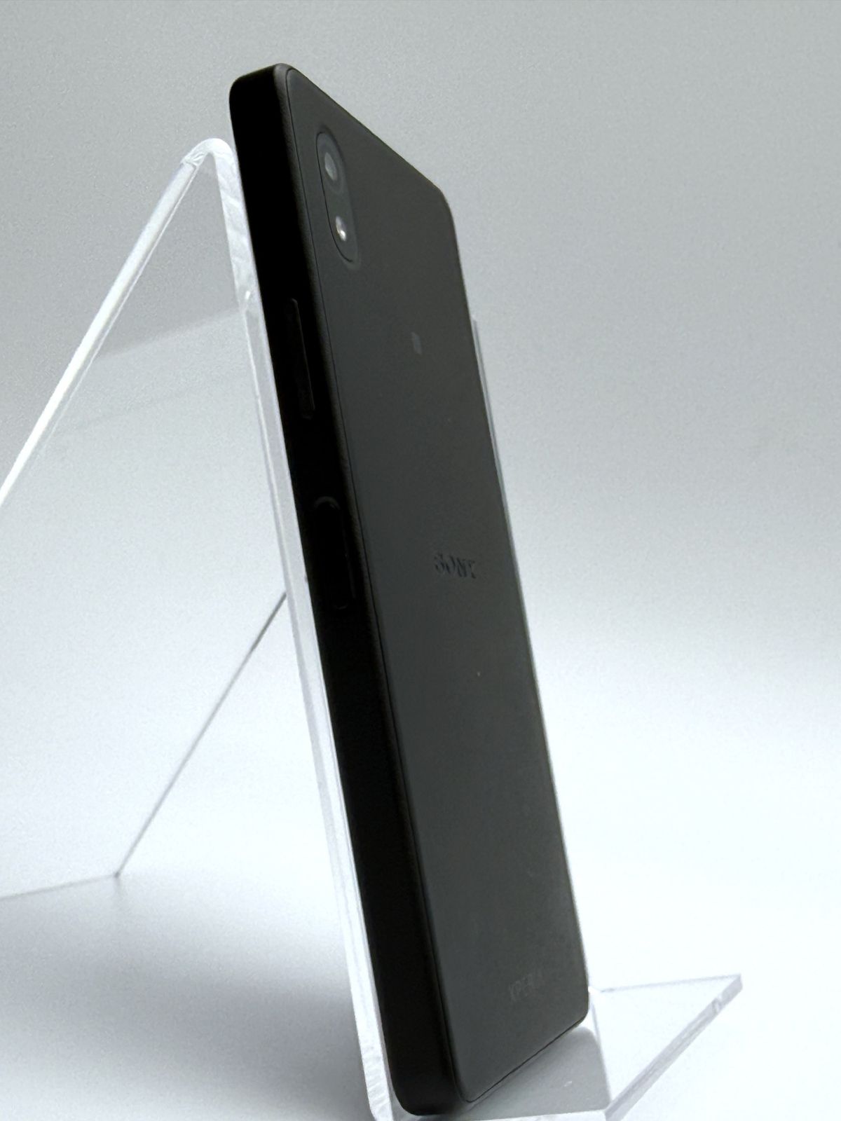 ☆中古品・送料無料・1円スタート☆ソニー Xperia Ace II SO-41B