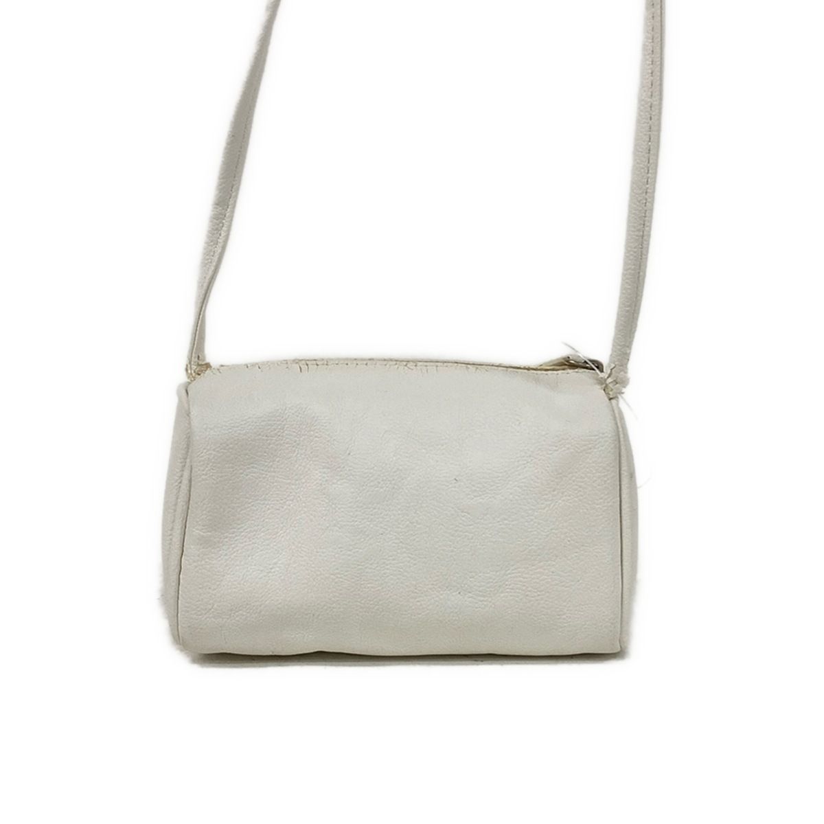 FOXEYフォクシーバック ホワイト FOXEY(フォクシー) ショルダーバッグ - 白 ミニバッグ レザー - メルカリ