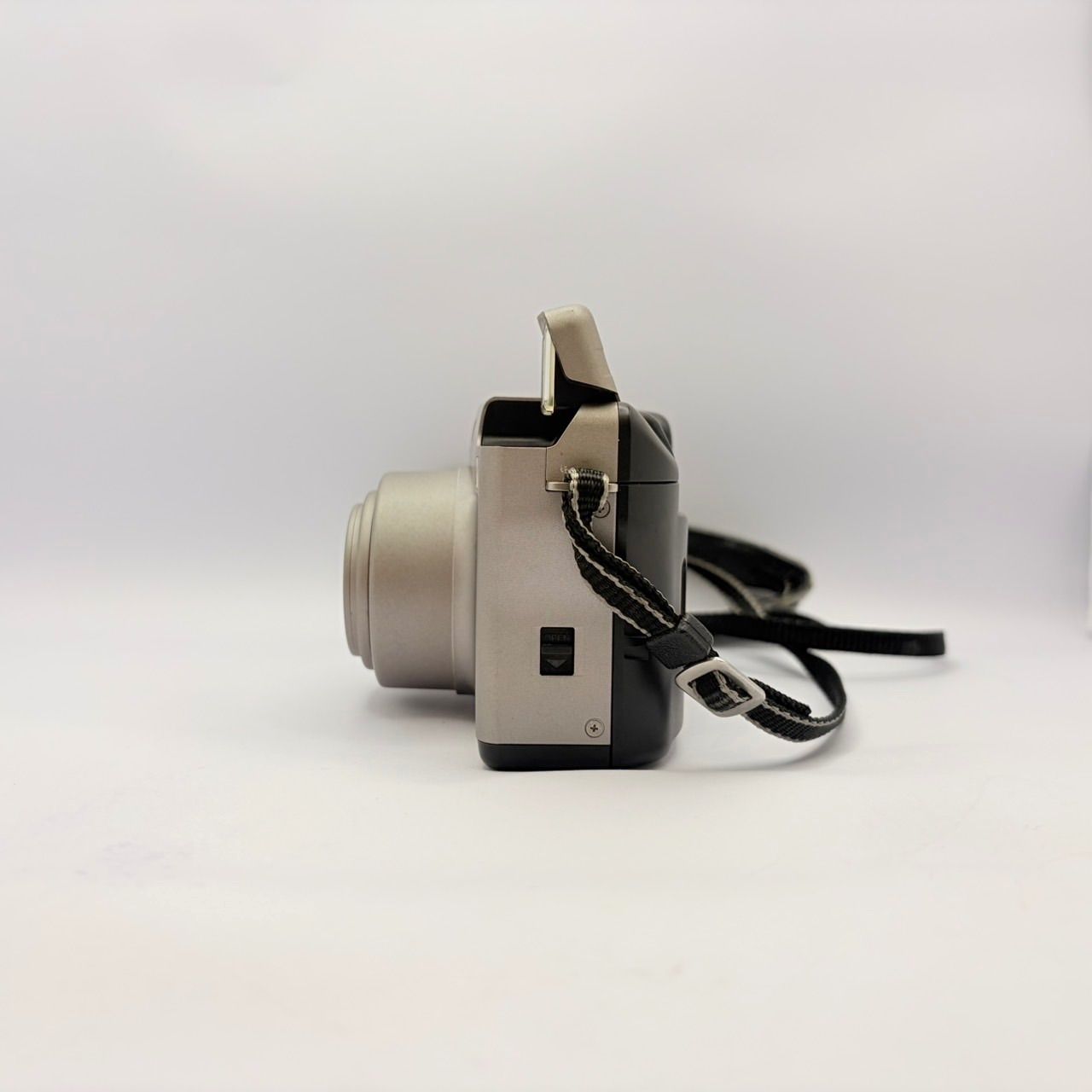 Canon Autoboy S II panorama 動作確認済 完動品】Canon Autoboy S II PANORAMA フィルムカメラ 動作確認済み