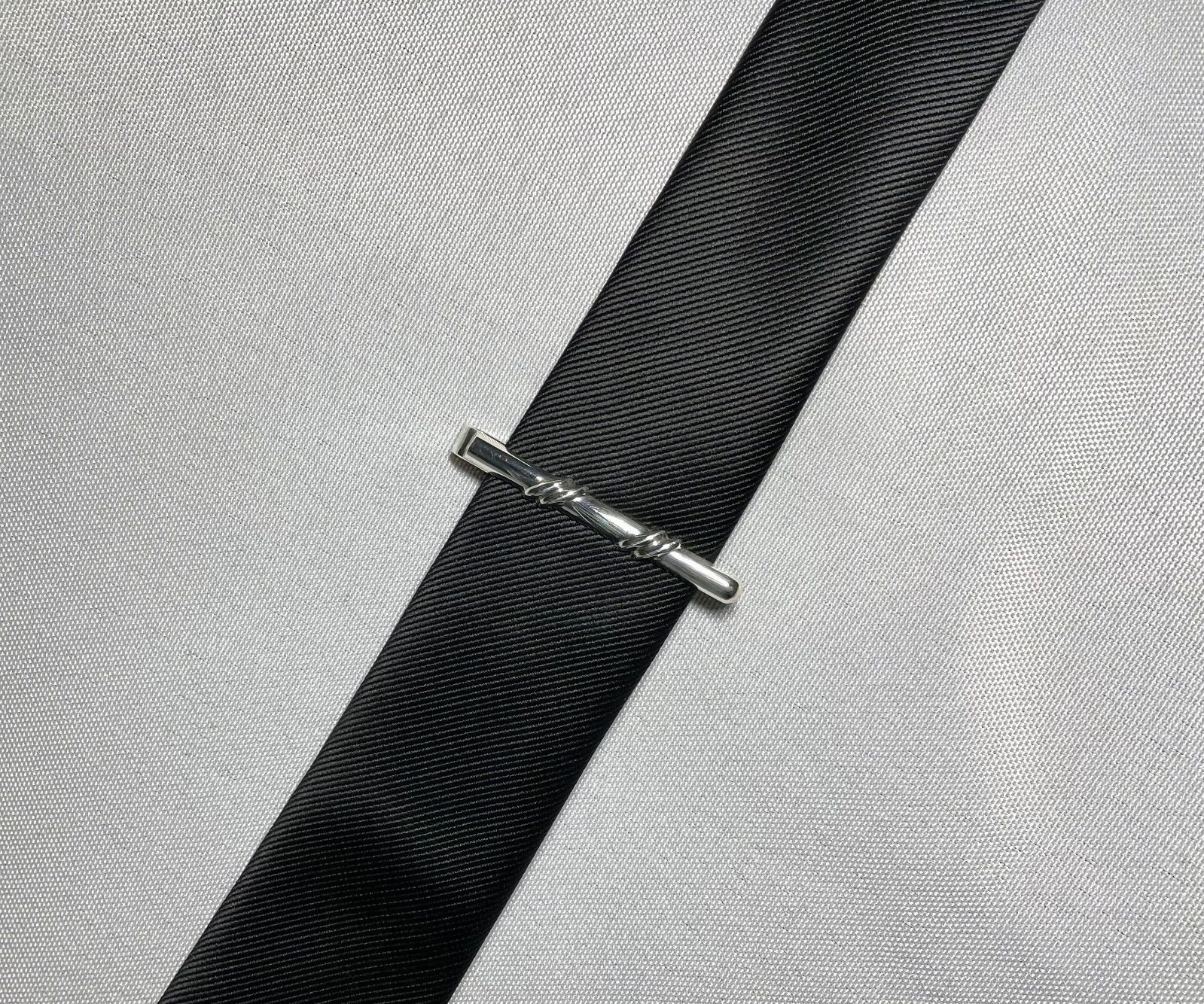 希少　Tiffany リーフ　シルバー　ネクタイピン　タイピン　Ag925 希少 Tiffany リーフ シルバー ネクタイピン タイピン Ag925 - メルカリ