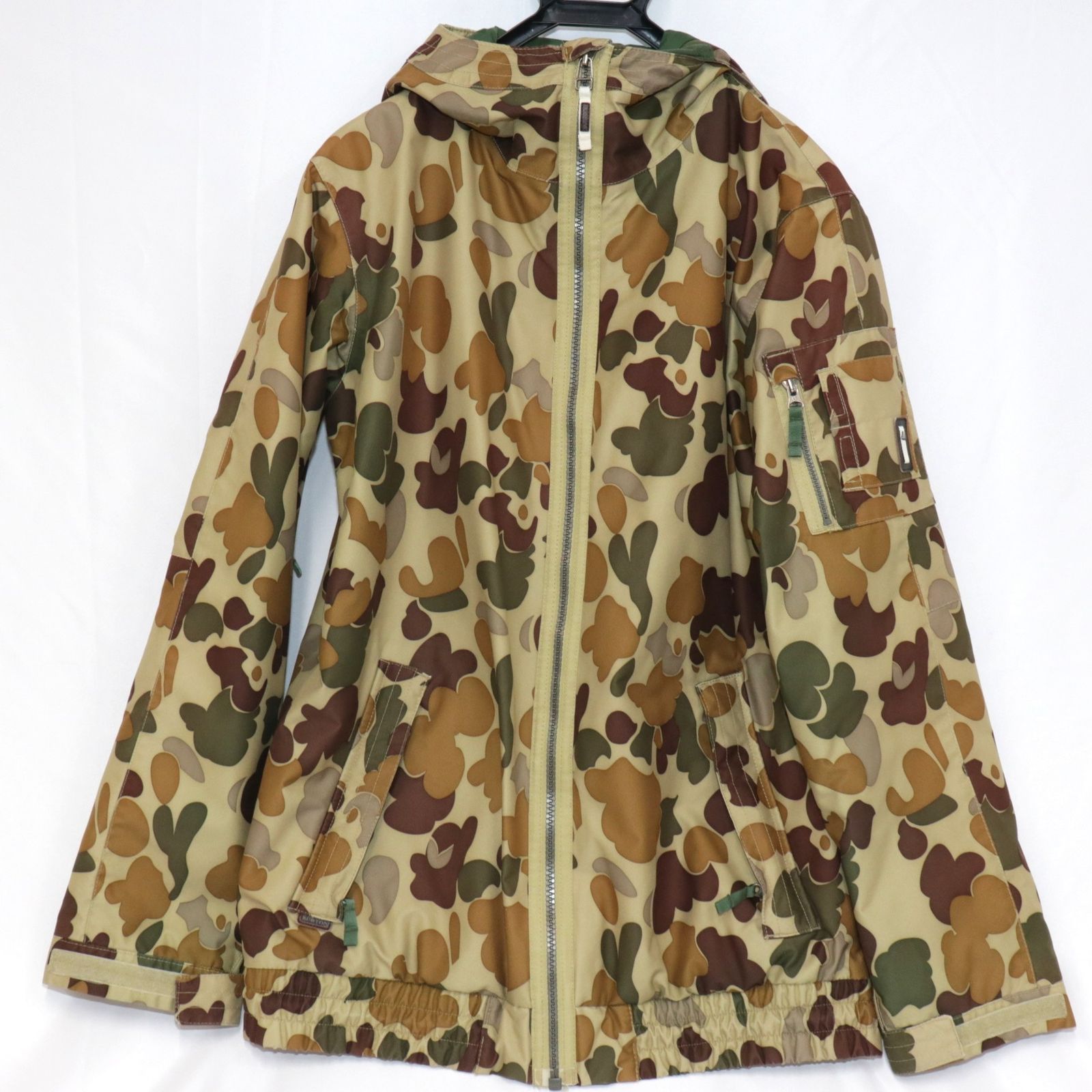 Burton 迷彩柄 スノーボードウェア Lサイズ上下セット Burton スノボウェア 迷彩 BURTON スノボウェア 上下セット 迷彩
