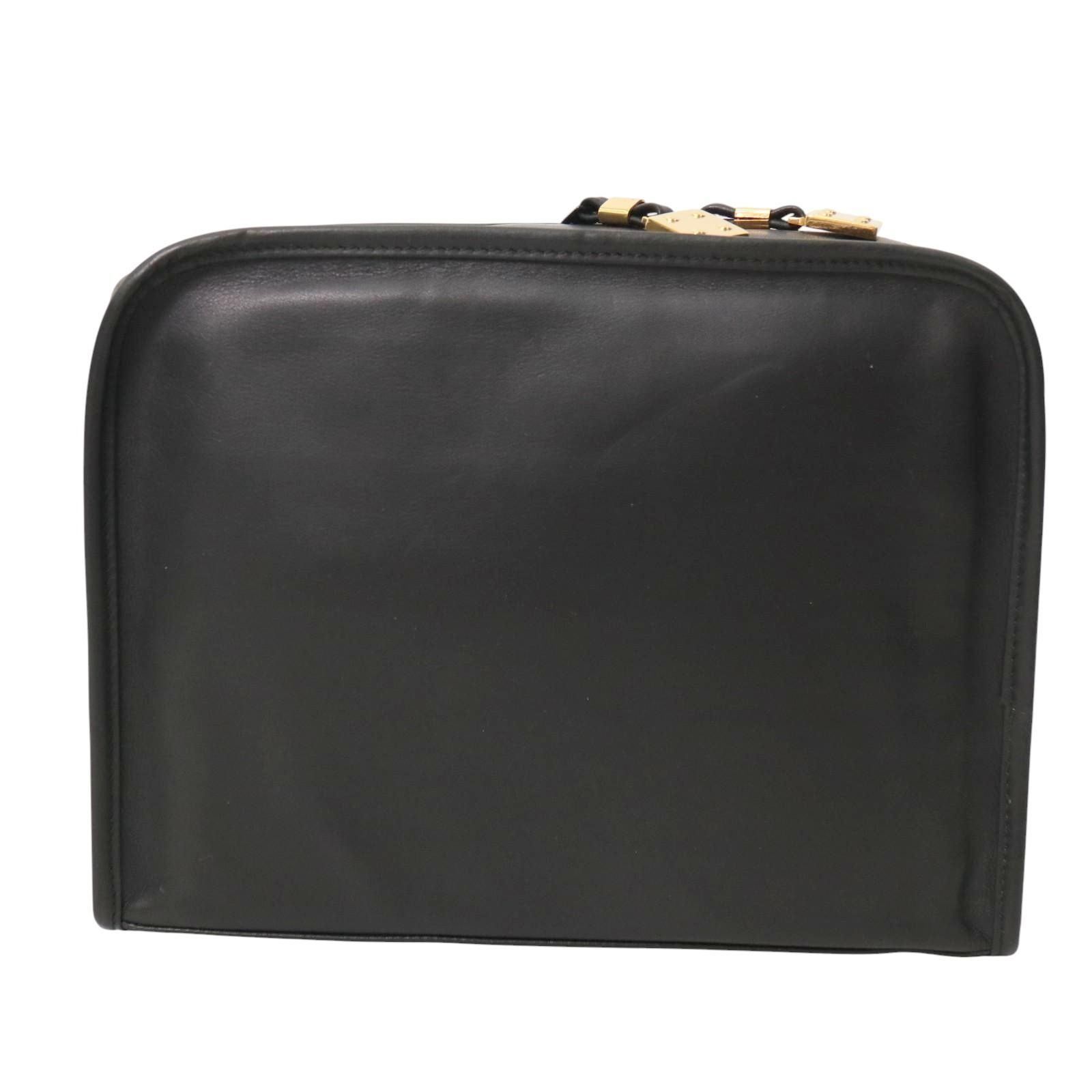 LOEWE ロエベ アナグラム レザー バッグ クラッチ セカンド＊ - メルカリ