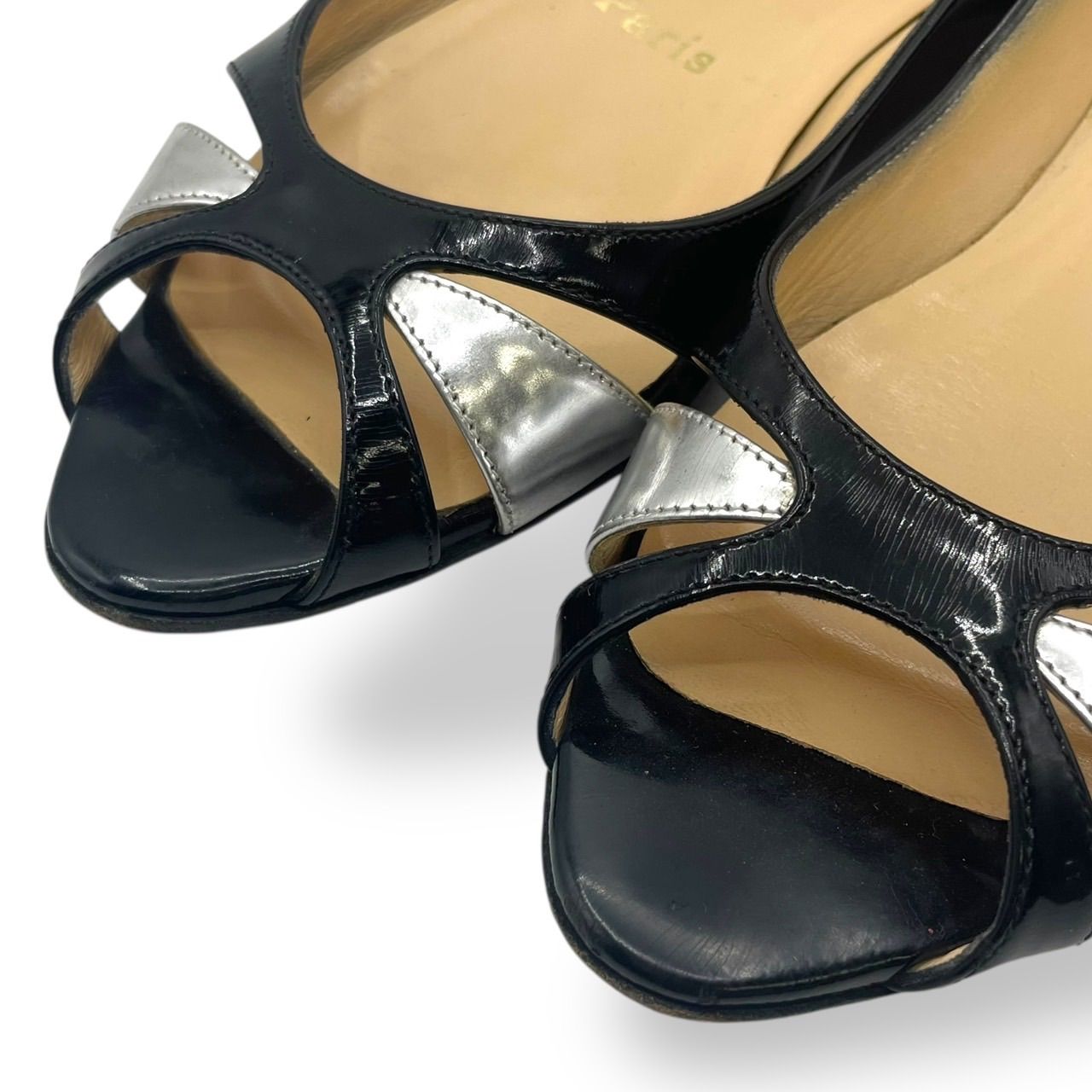 クリスチャンルブタン　パテント　フラット　シューズ　エナメル　バレエ 楽天市場】【新品未使用品】【靴】Christian Louboutin クリスチャン