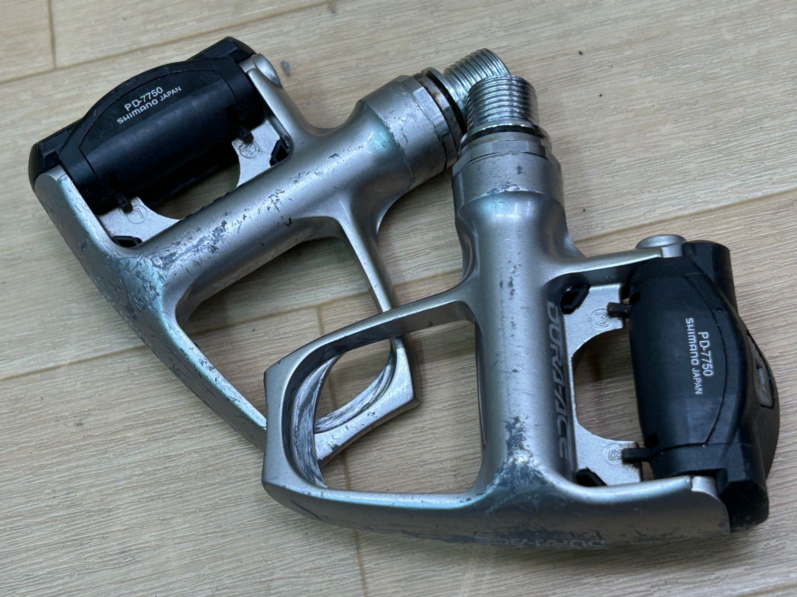 ☆ テルスポ イチ推し!! 良品!! SHIMANO DURA-ACE PD-7750 279g SPD-SL