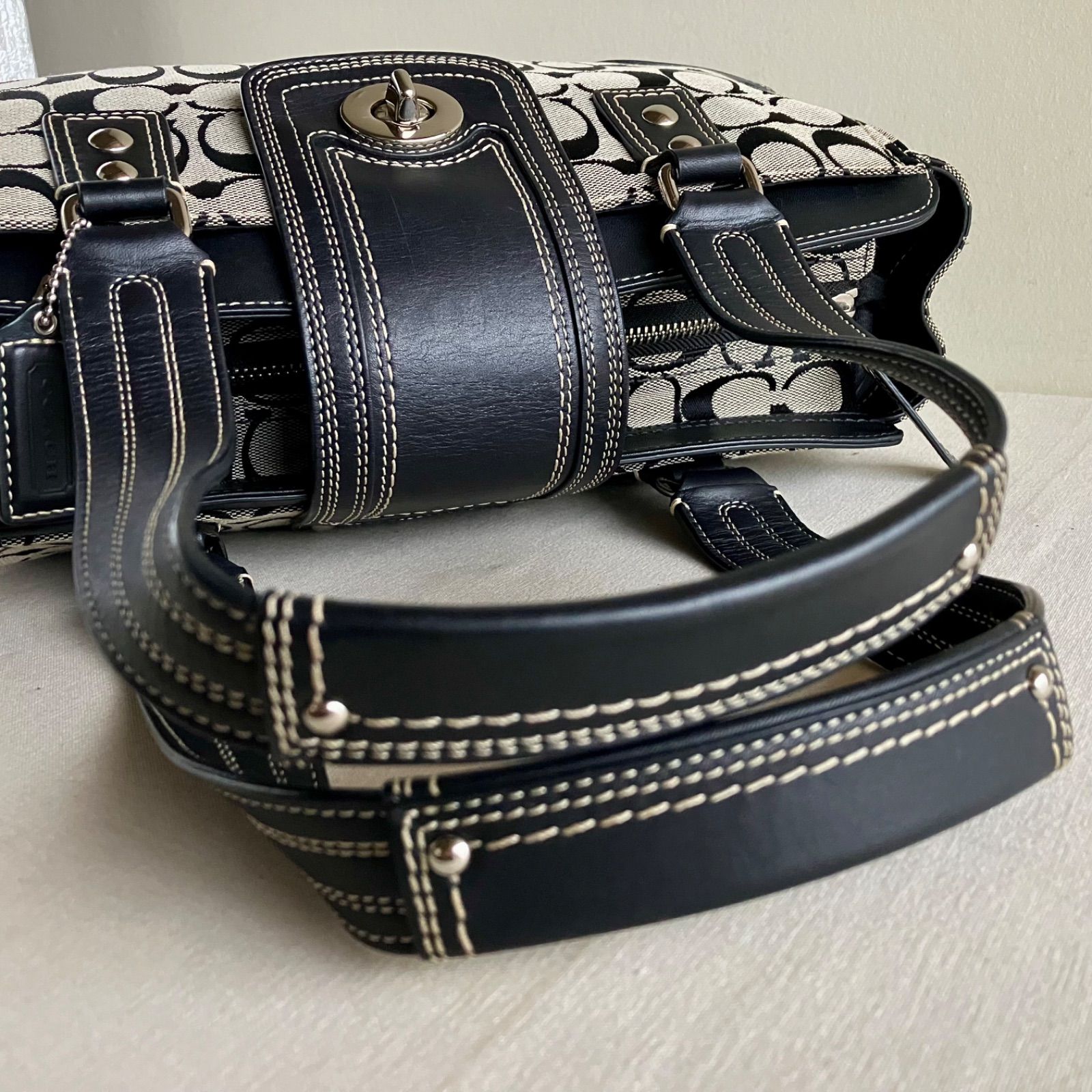 Coach Vintage Y2K Hampton Signature Purse Shoulder Bag Black 