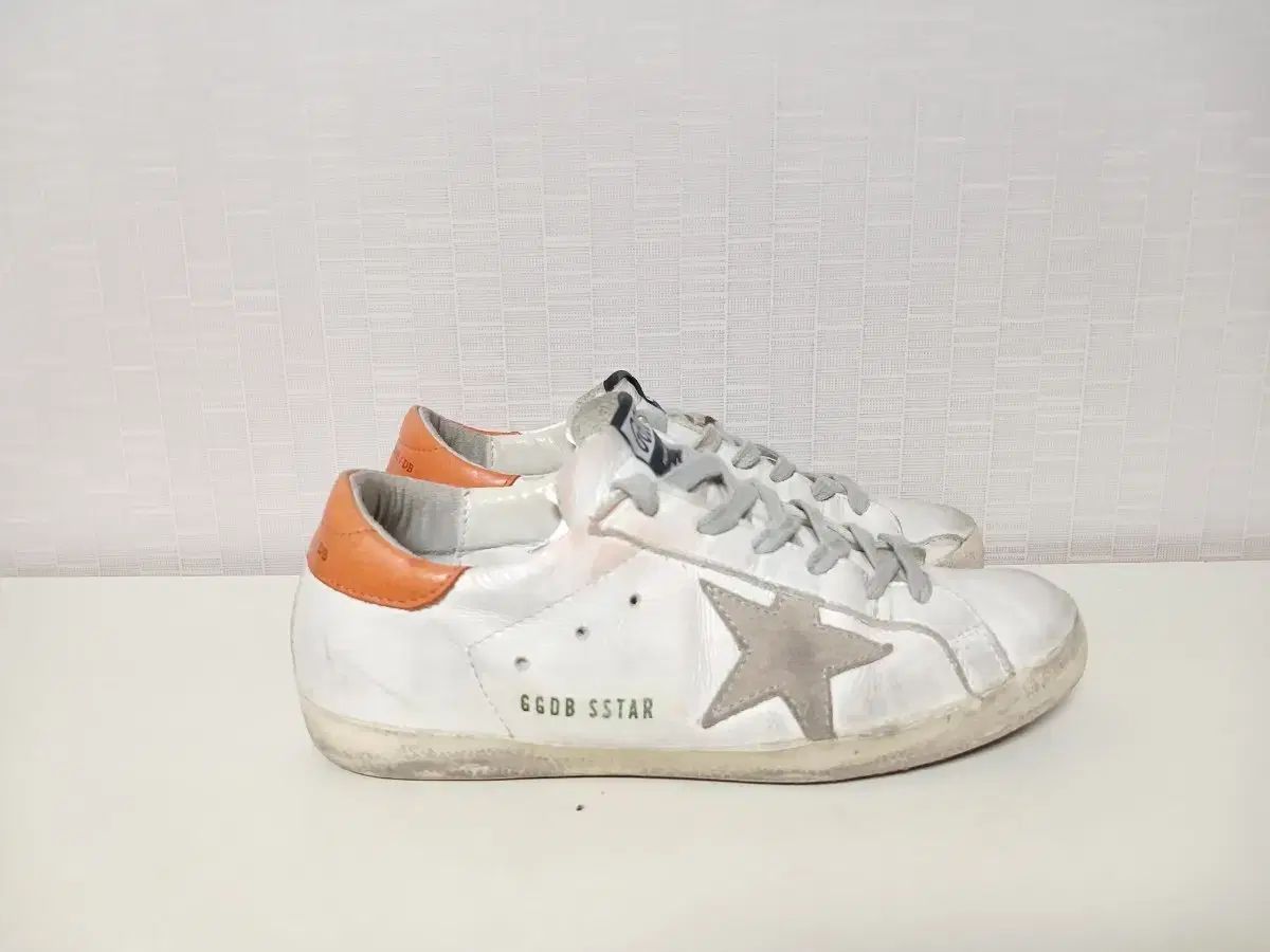 GOLDEN GOOSE ゴールデングース フランシー G Unisex Women's Men's