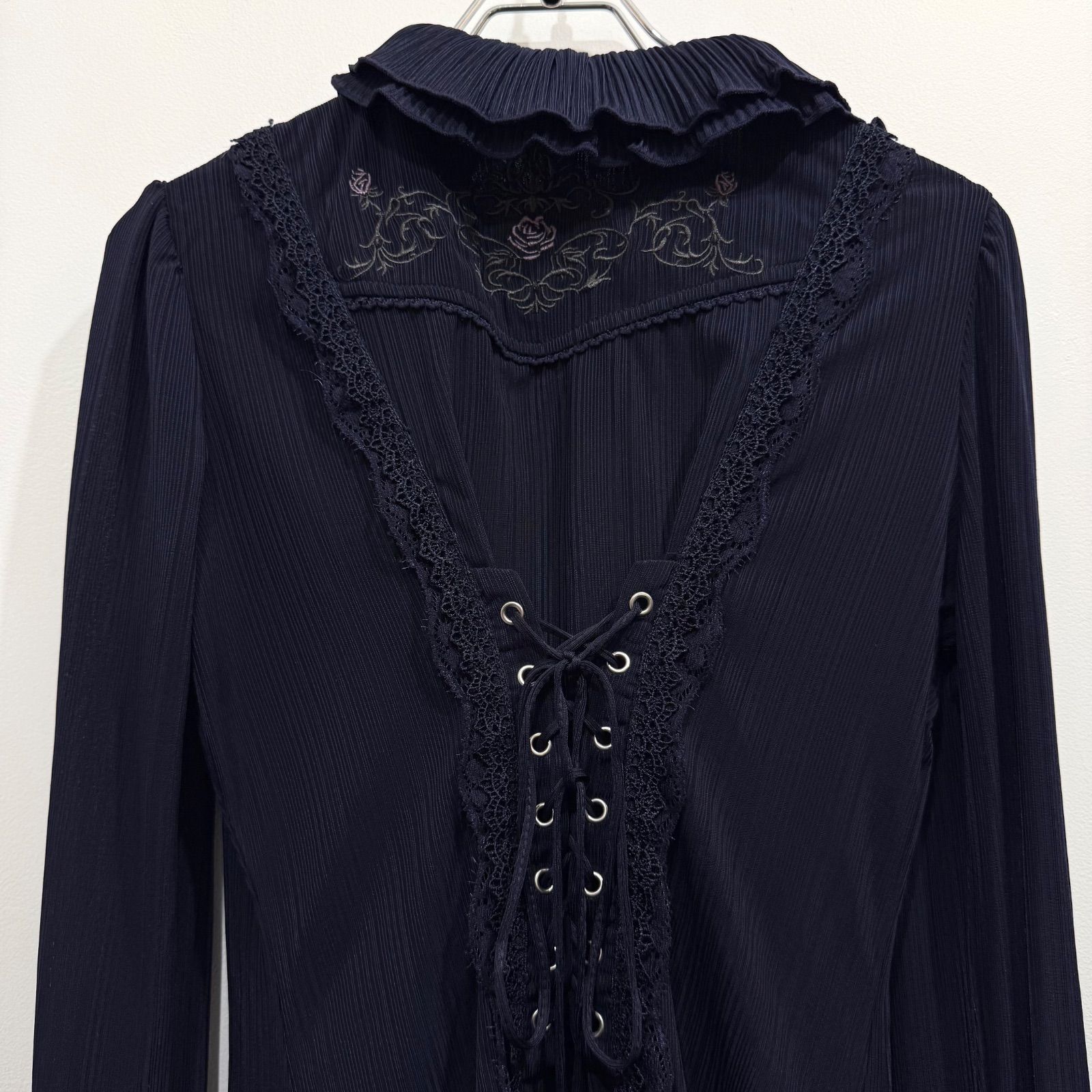 Ozz Croce オッズクローチェ フリルレースカーディガン レースアップ