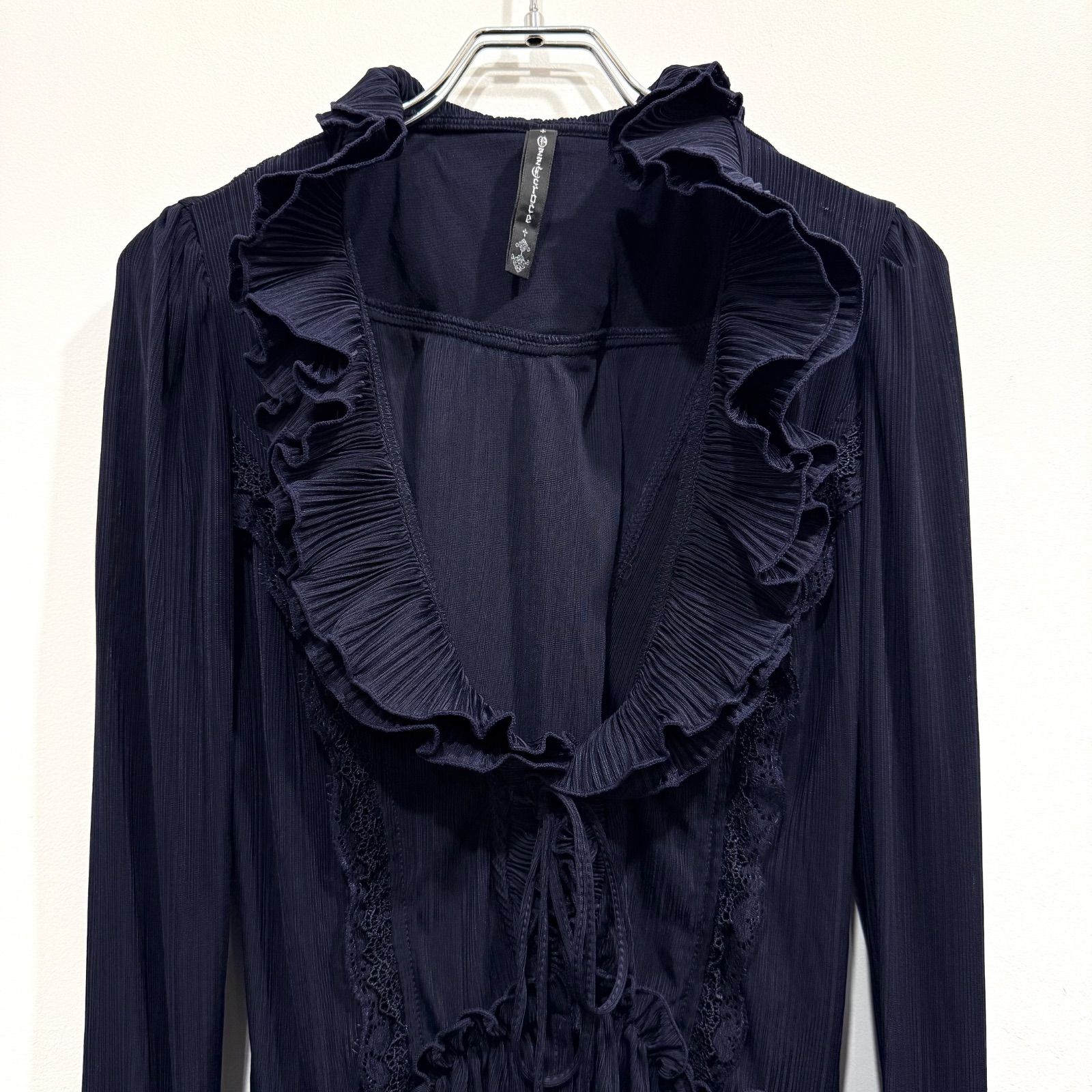 Ozz Croce オッズクローチェ フリルレースカーディガン レースアップ