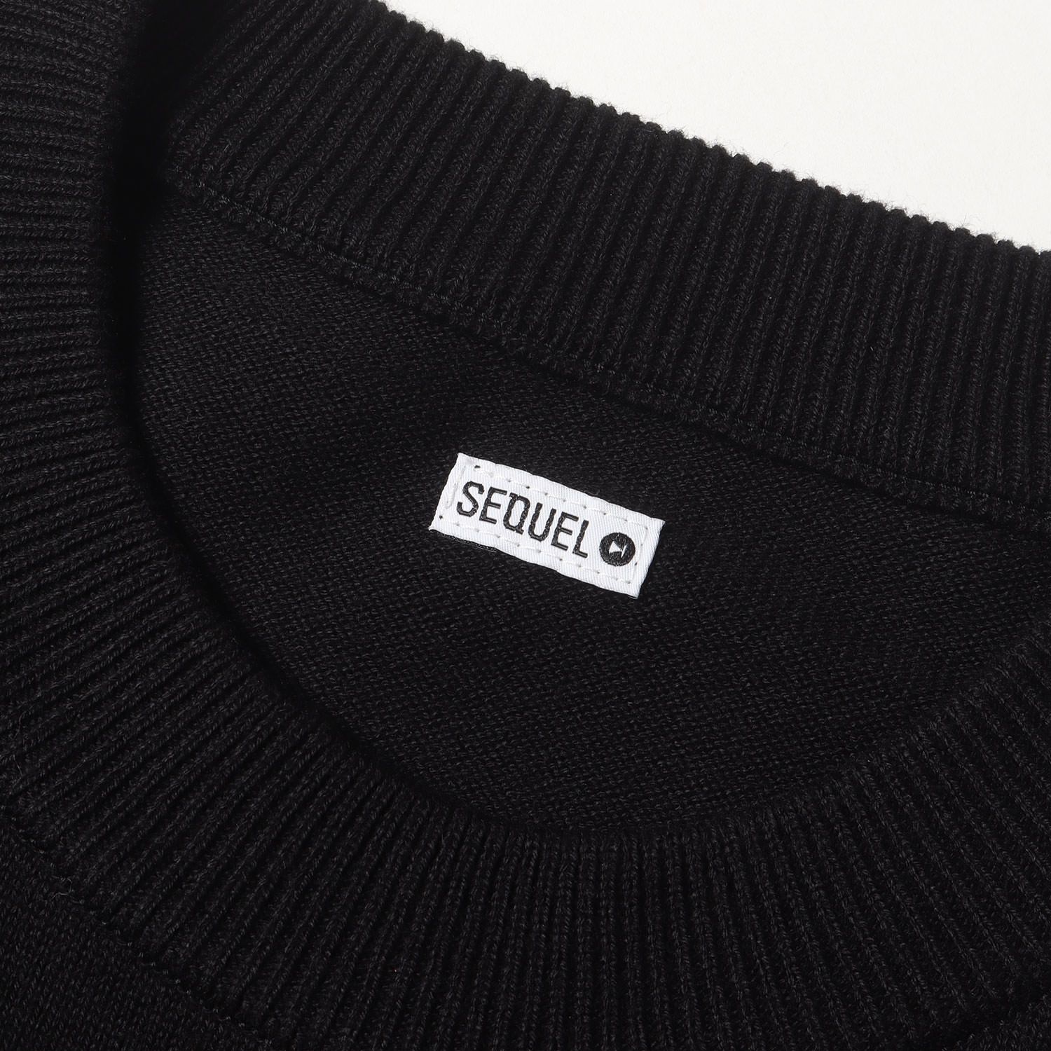 新品】SEQUEL シークエル ニット ブラック 黒 サイズ:L | 24SS ロゴ