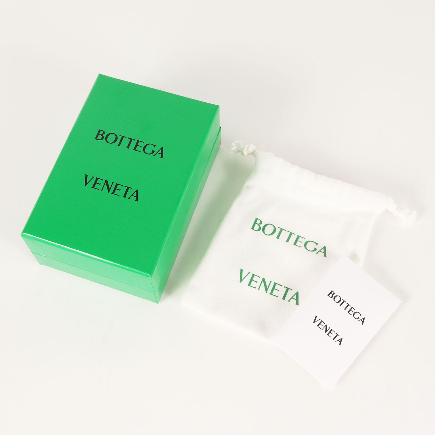 BOTTEGA VENETA ボッテガヴェネタ ポーチ | ワイド イントレチャート レザー キーポーチ パラキート | イタリア製 | ブランド ファッション アイテム 小物【メンズ】【中古】 BOTTEGA VENETA ボッテガヴェネタ ポーチ | ワイド イントレチャート