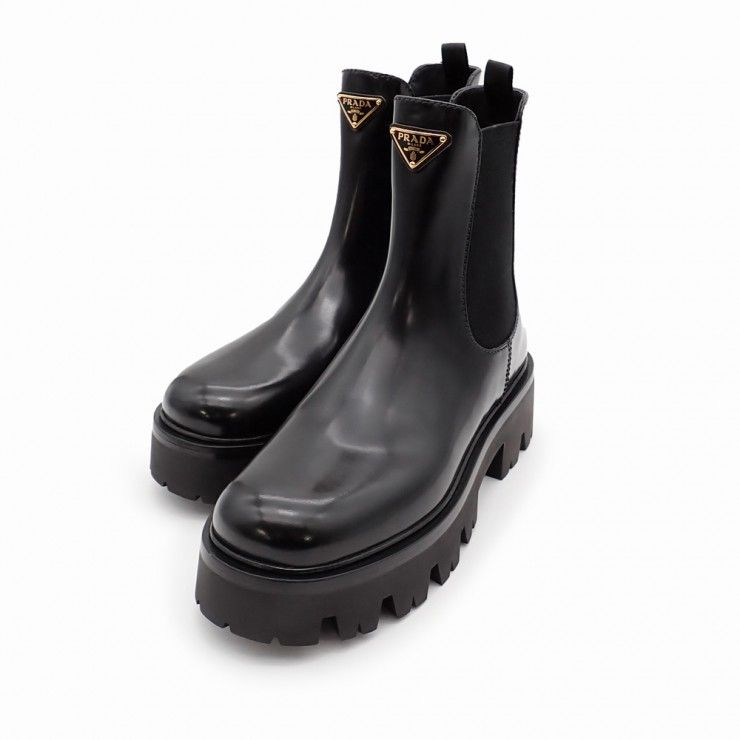 プラダ　ショートブーツ　37 プラダショートブーツブラック関税込み (PRADA/ショートブーツ