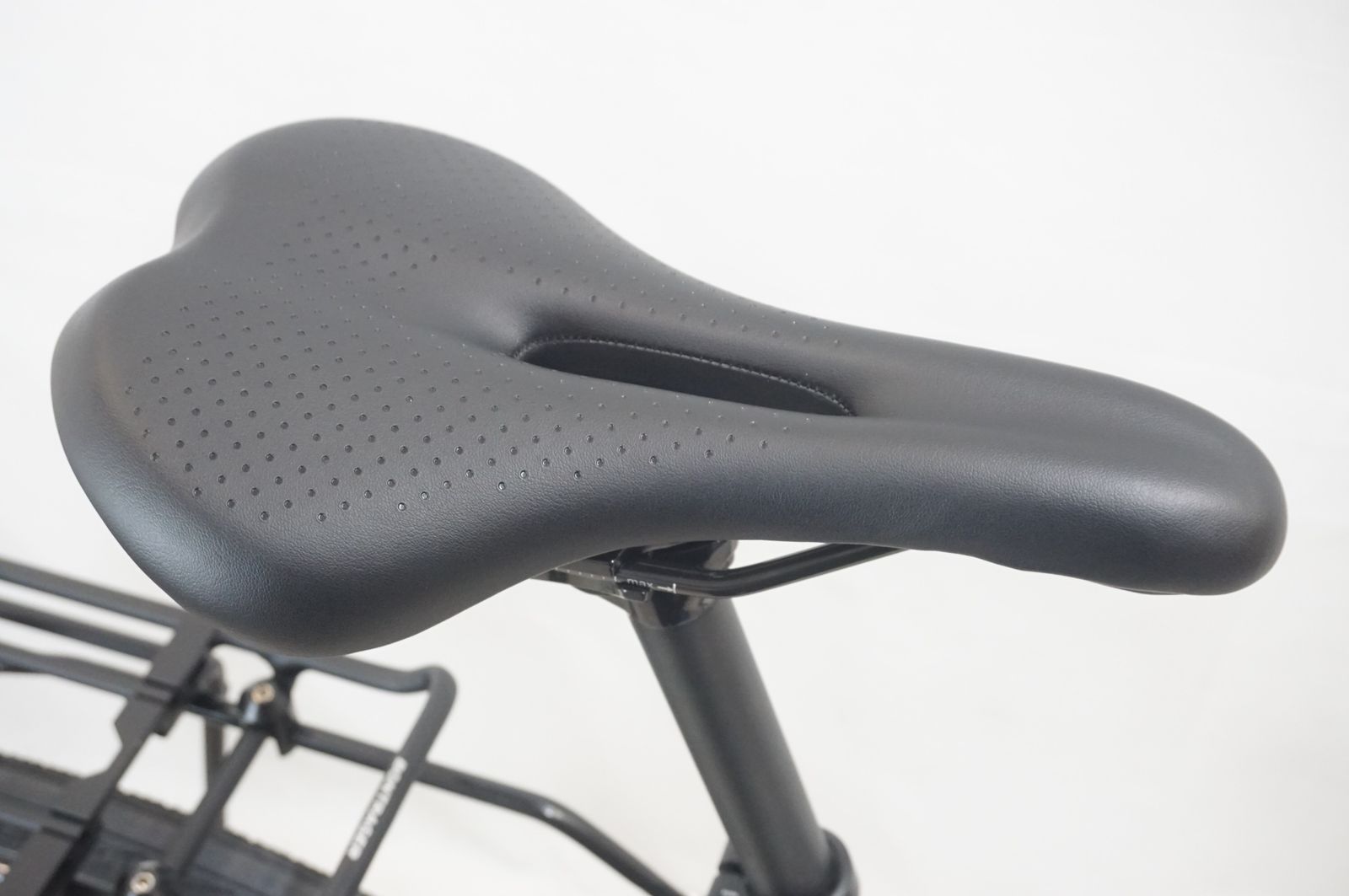 TREK 「トレック」 FX2 DISC GEN3 2023年モデル クロスバイク
