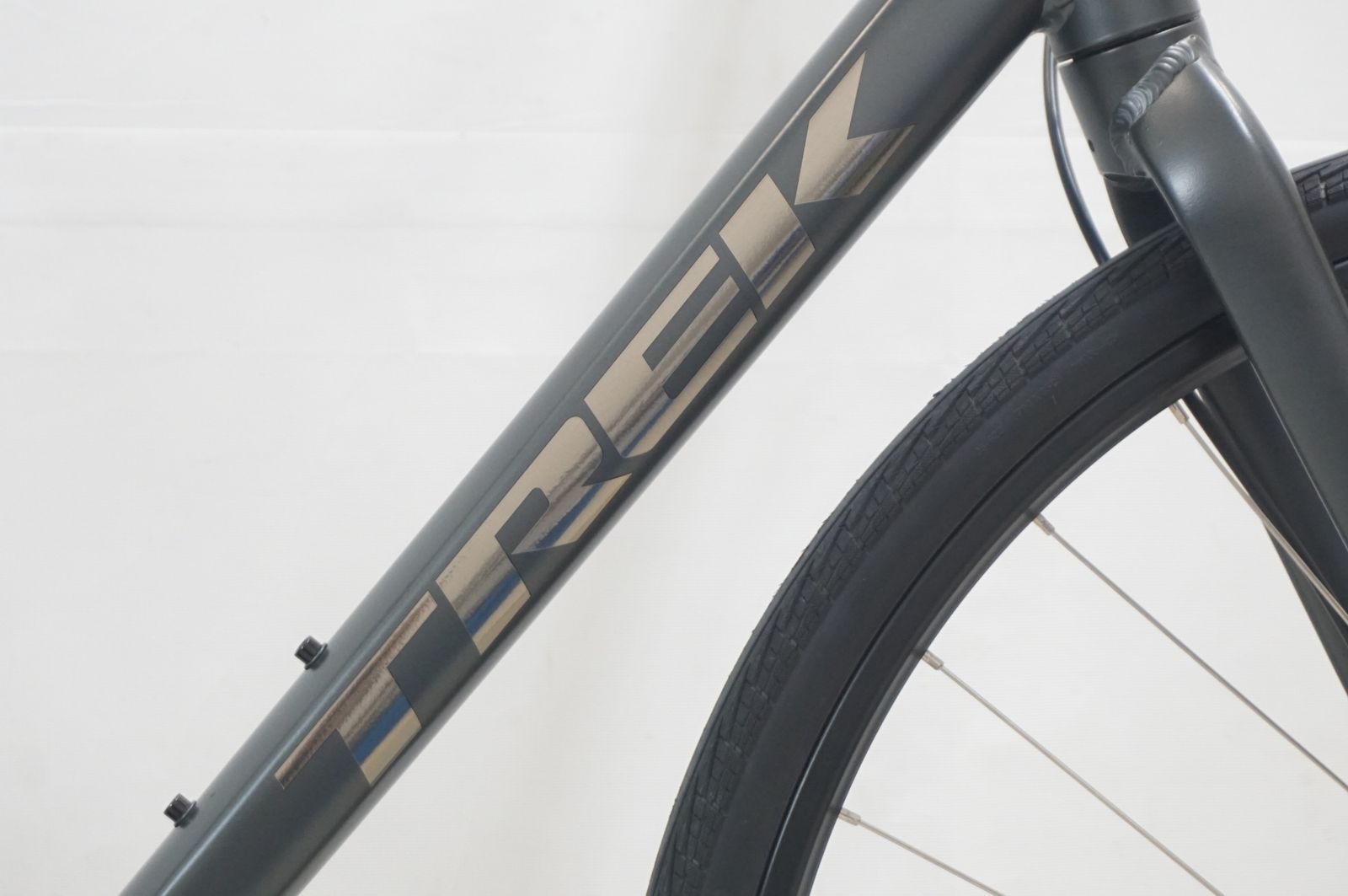 TREK 「トレック」 FX2 DISC GEN3 2023年モデル クロスバイク / バイチャリ福岡店 ITLDVOZ55MCQ-J TREK FX 2 Disc 2023年モデル