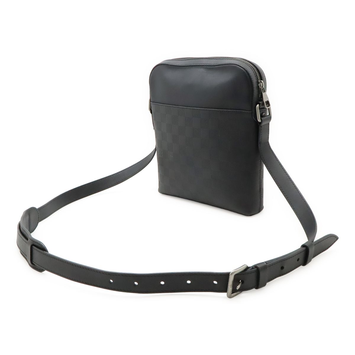 ルイヴィトン ダミエアンフィニ ポシェットディストリクト オニキス N23355 LOUIS VUITTON（ルイ・ヴィトン） ダミエアンフィニ ポシェット