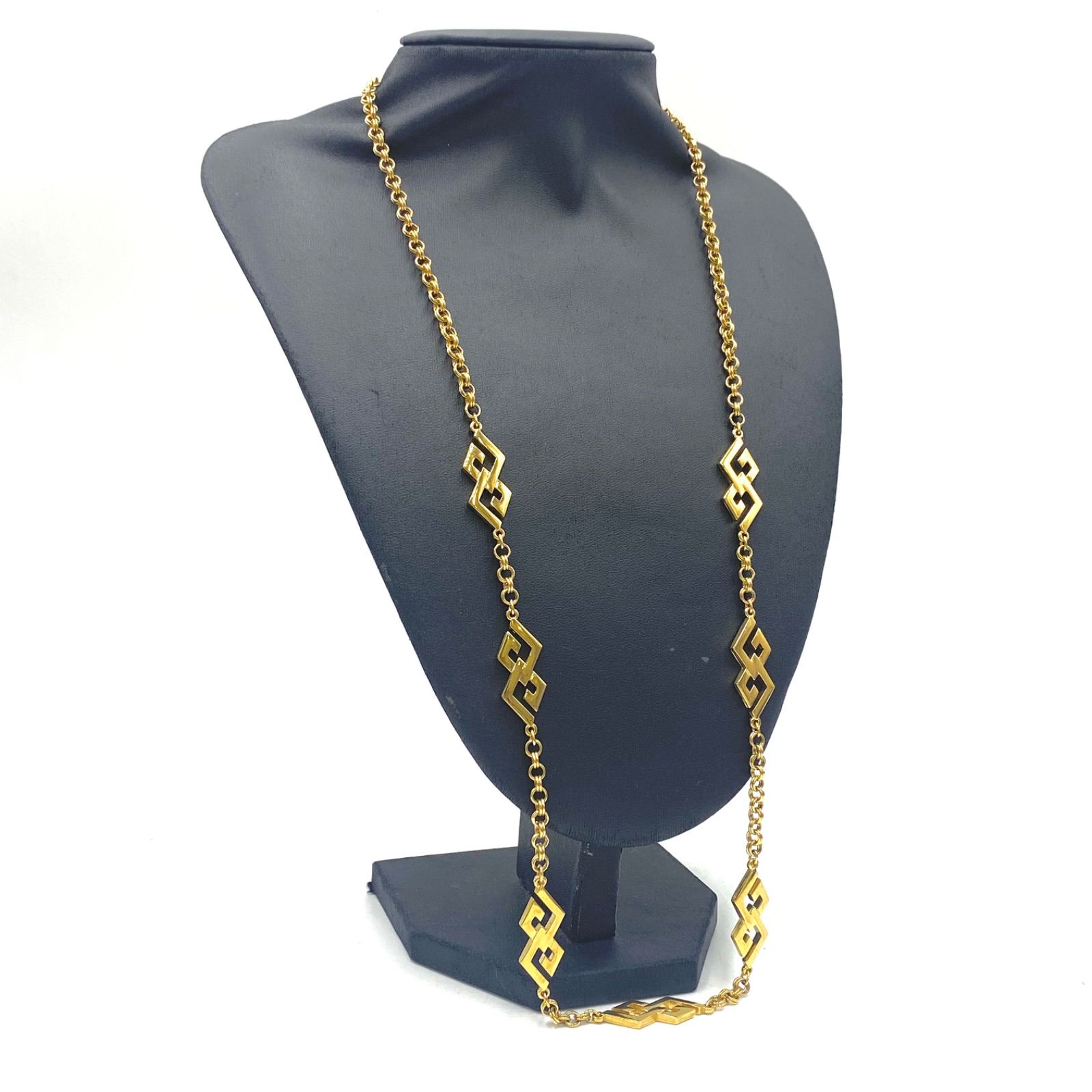 GIVENCHYチョーカー