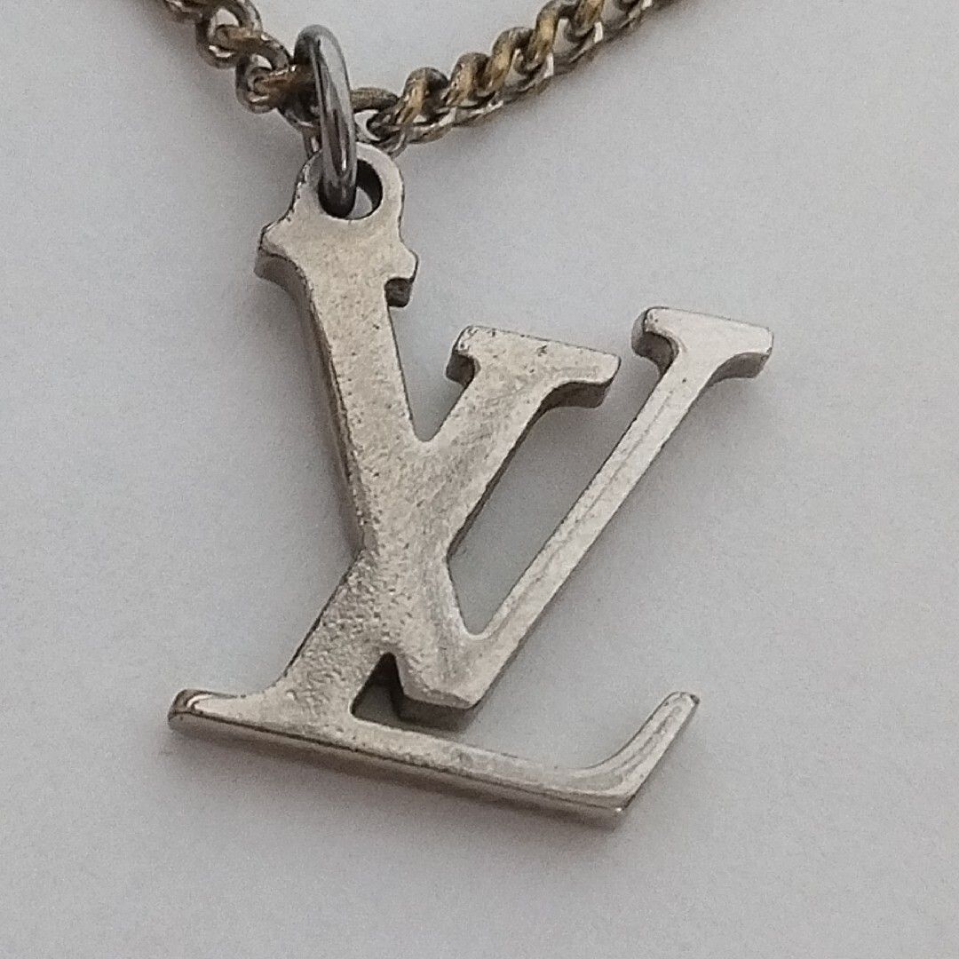 ルイヴィトン ネックレス モノグラムエクリプス コリエチャームズ