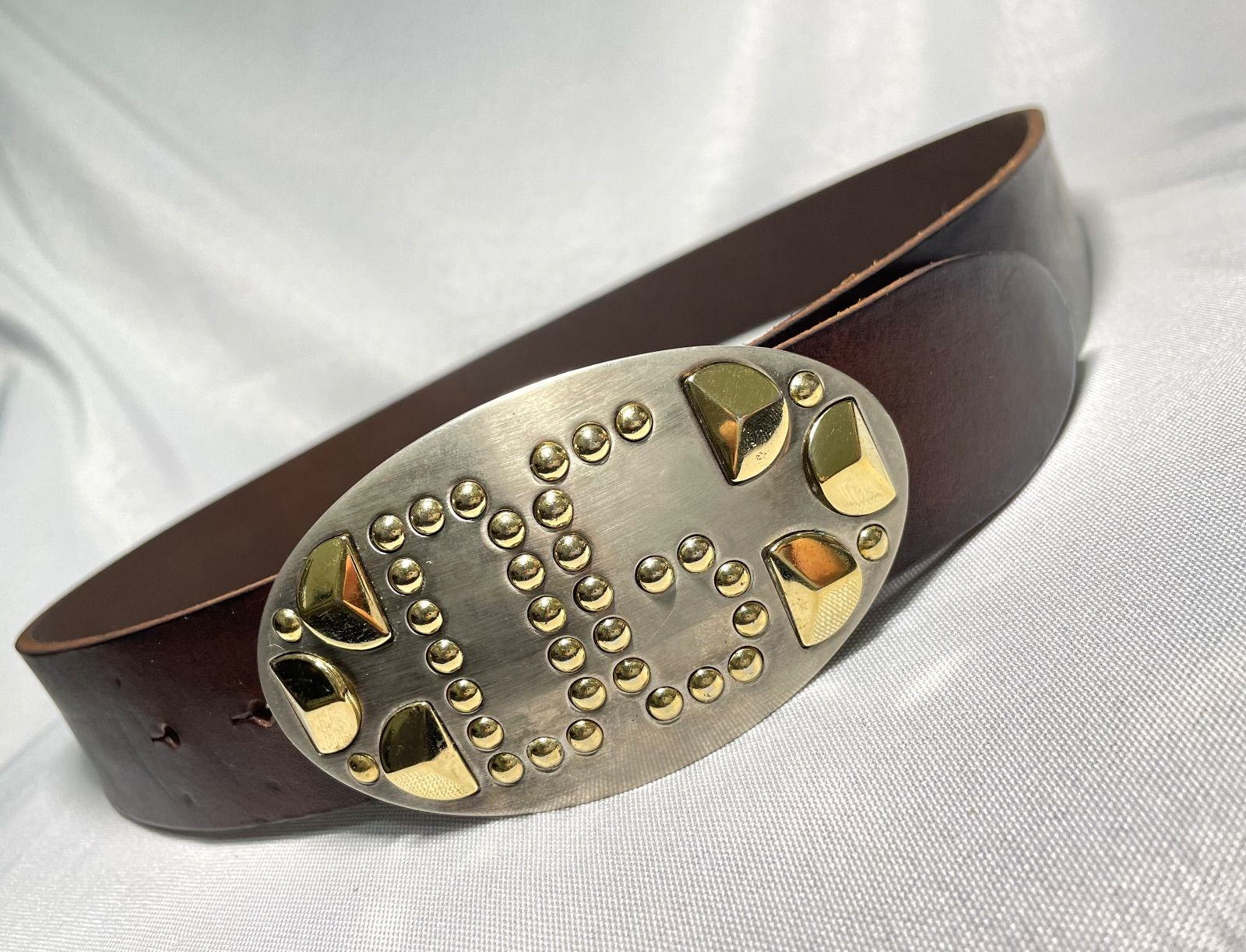 DOLCE&GABBANA ドルチェ&ガッバーナ DGロゴスタッズバックル レザー